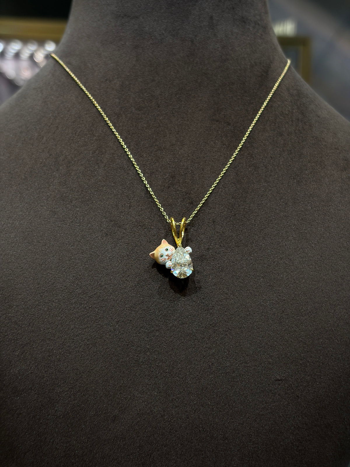 Maya Arc Lab Diamond Pendant