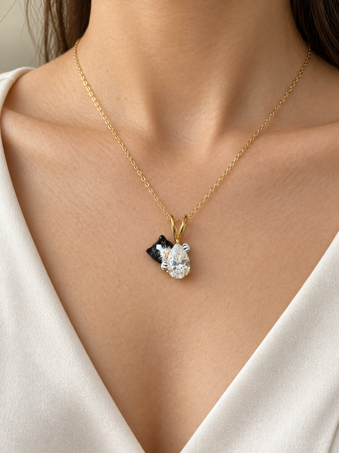 Jana Arc Lab Diamond Pendant
