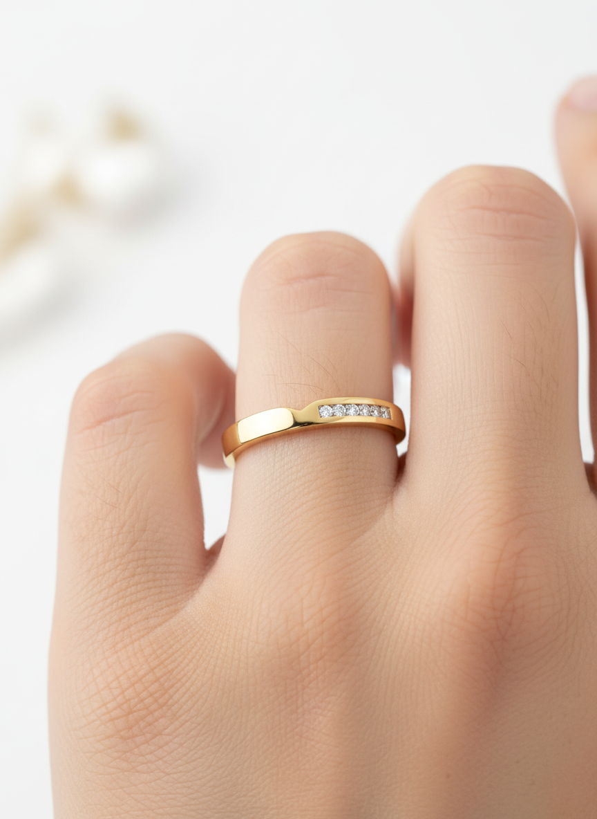 Rune Solitaire Lab Diamond Ring