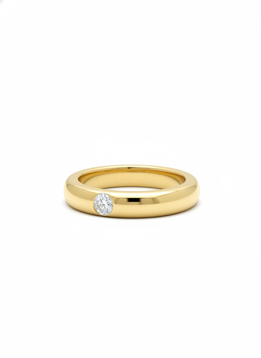 Side profile of Canto Solitaire Round Lab Diamond Classic Solitaire Ring in 14K Yellow Gold Fiona Diamonds