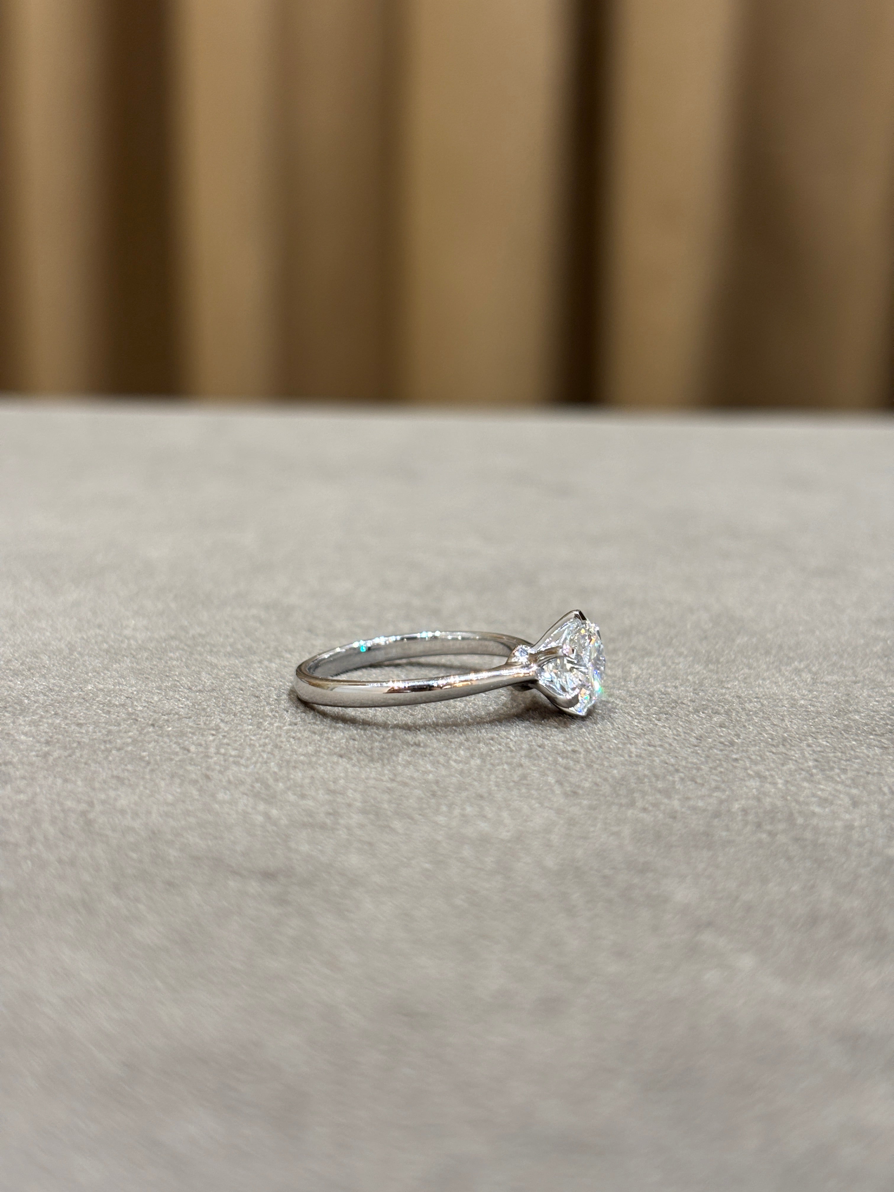 Zelveth Crune Lab Grown Diamond Ring