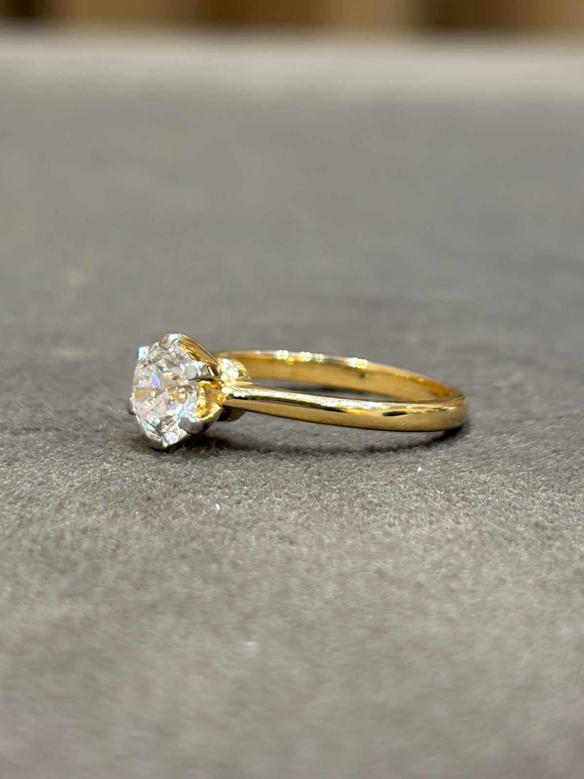 Pearl Arc Lab Diamond Ring