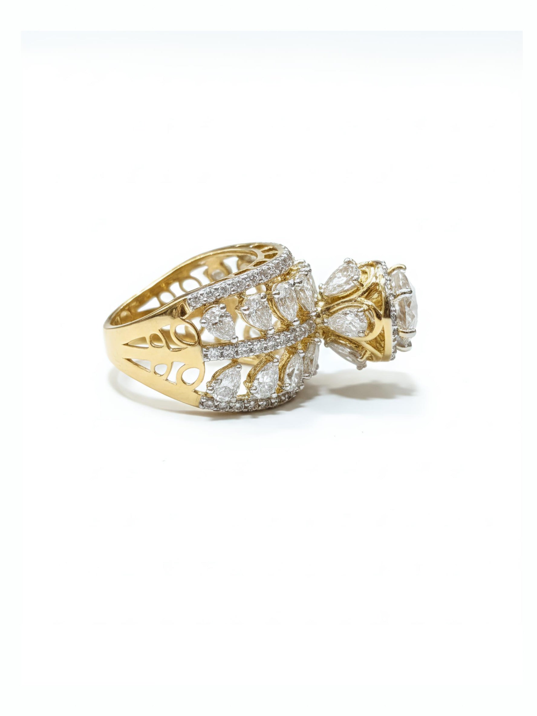 Arvessa Luxa Lab Diamond Ring