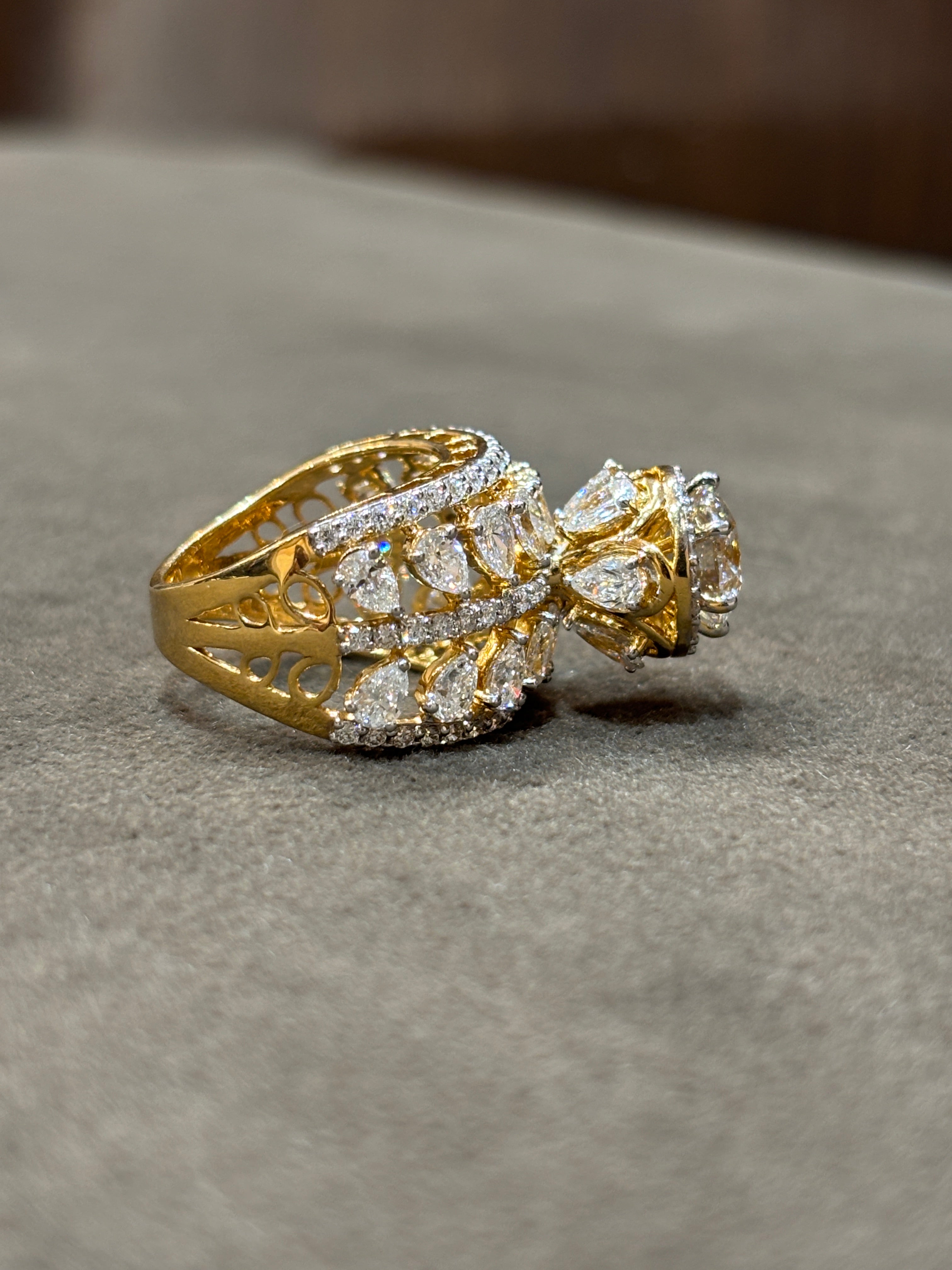 Arvessa Luxa Lab Diamond Ring