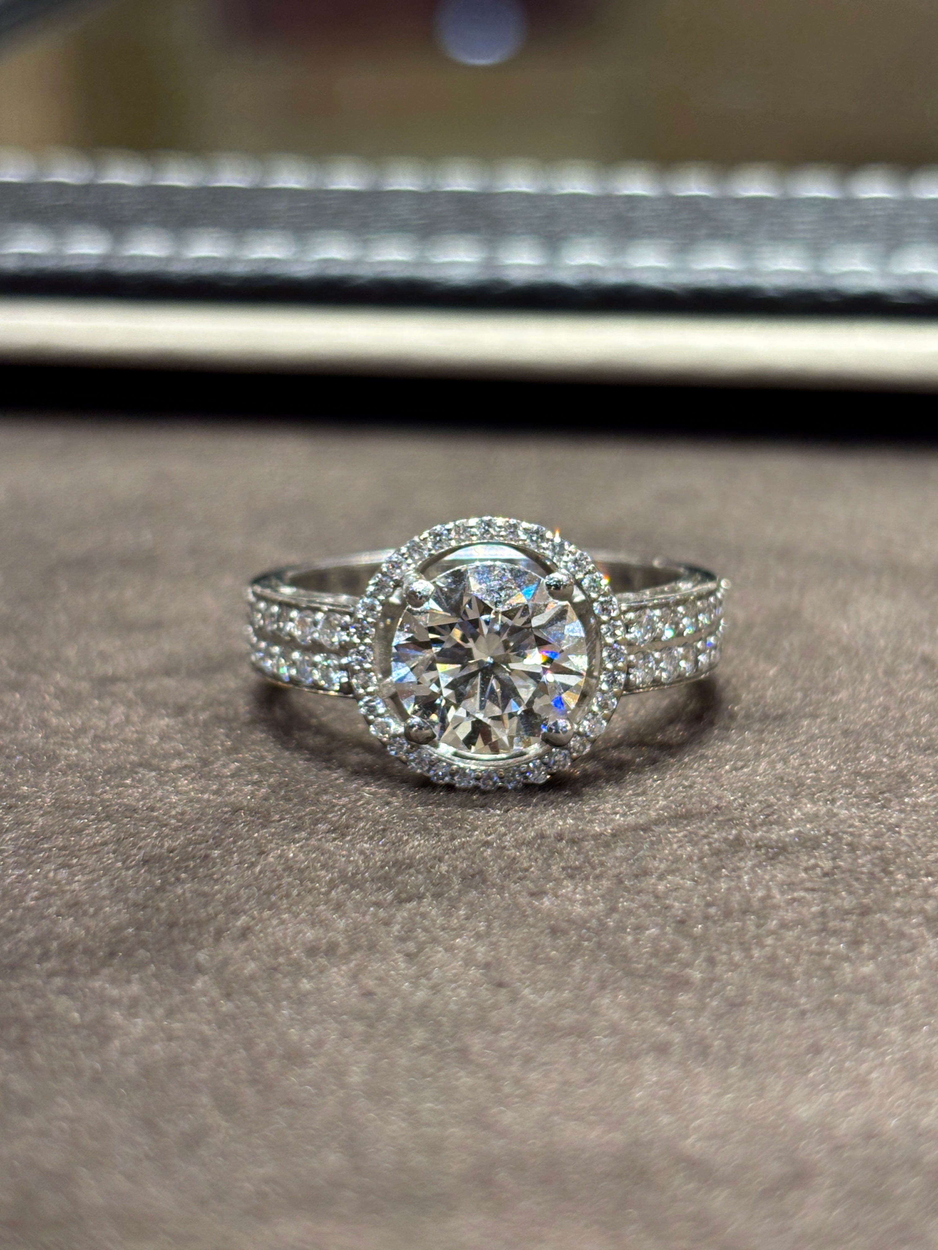 Azura Lab Grown Diamond Ring – Inspired by Nature, Ethically Made