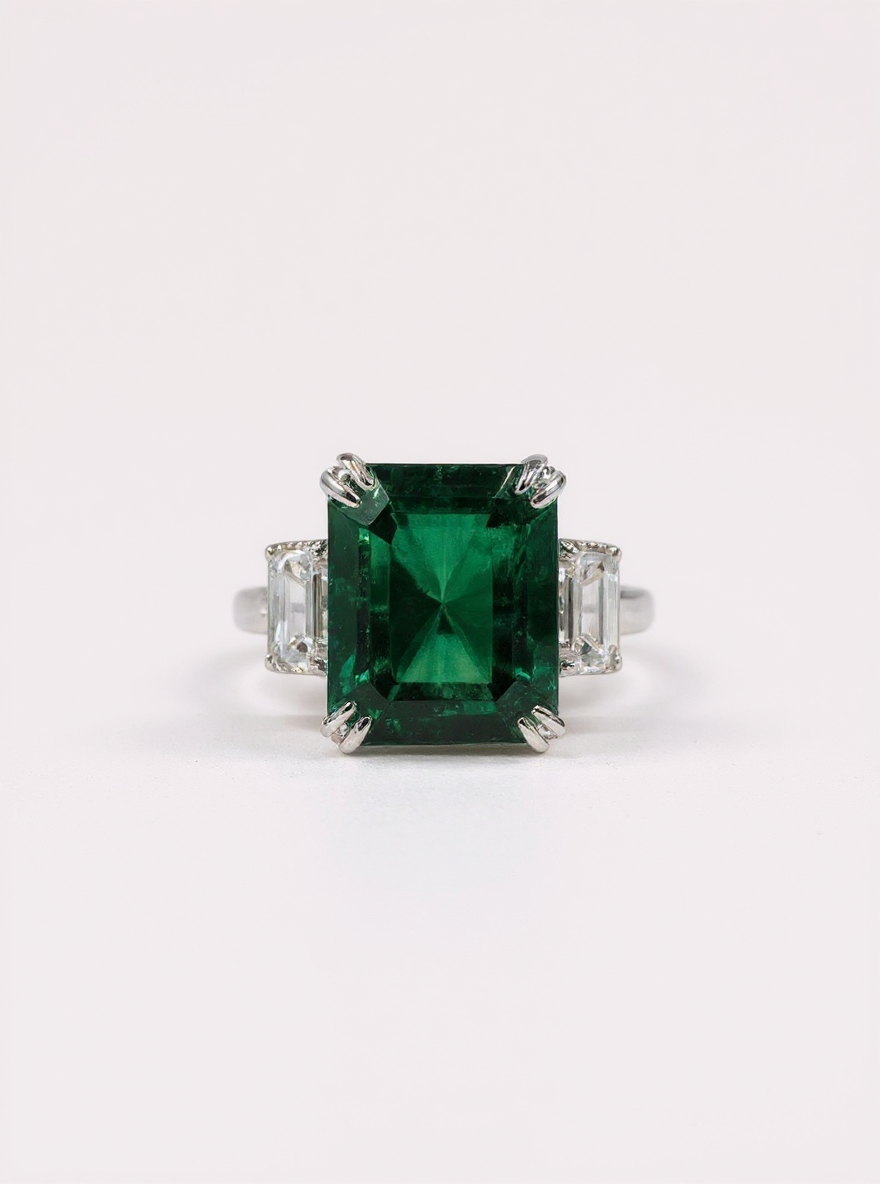 Lyra Halo Lab Diamond Ring