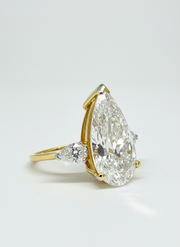 Velvet Halo Lab Diamond Ring