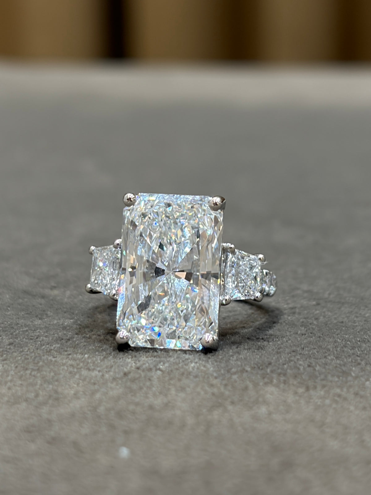 Caliven Elvorn 8ct Lab Diamond Ring