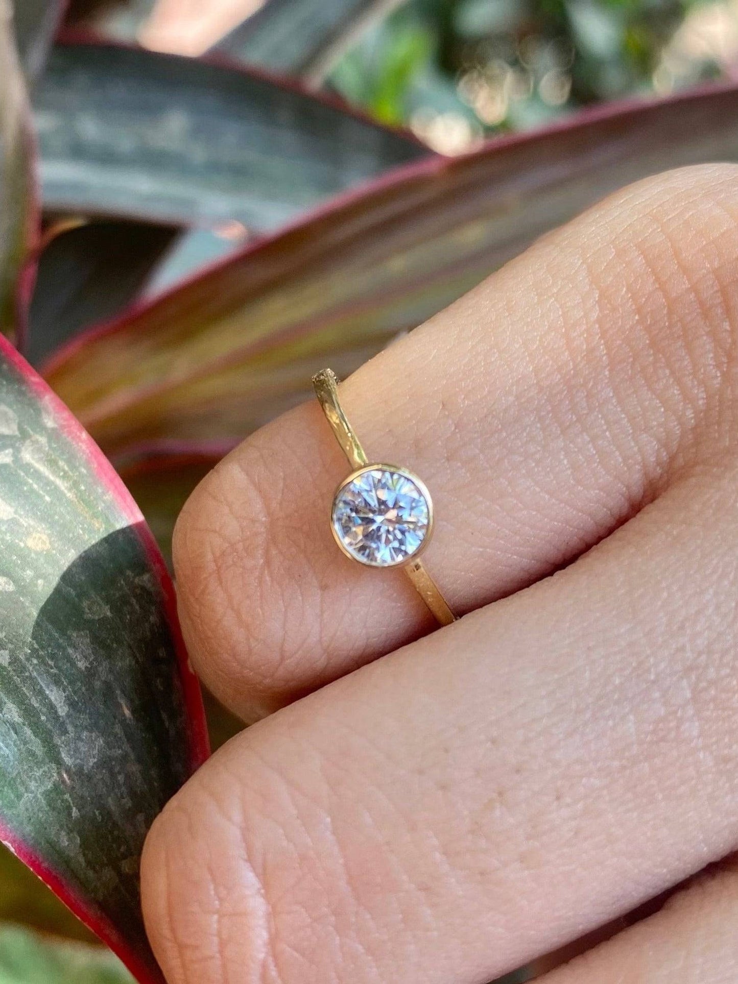 Kiyaara 53 Pointer Lab Diamond Ring - Elegant Shine - Fiona Diamonds - Fiona Diamonds