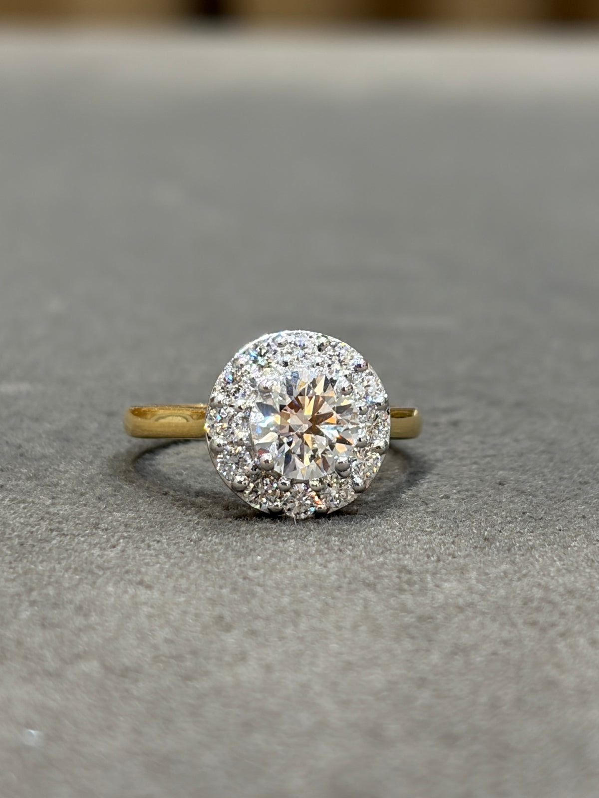 Brynn Arc Lab Diamond Ring
