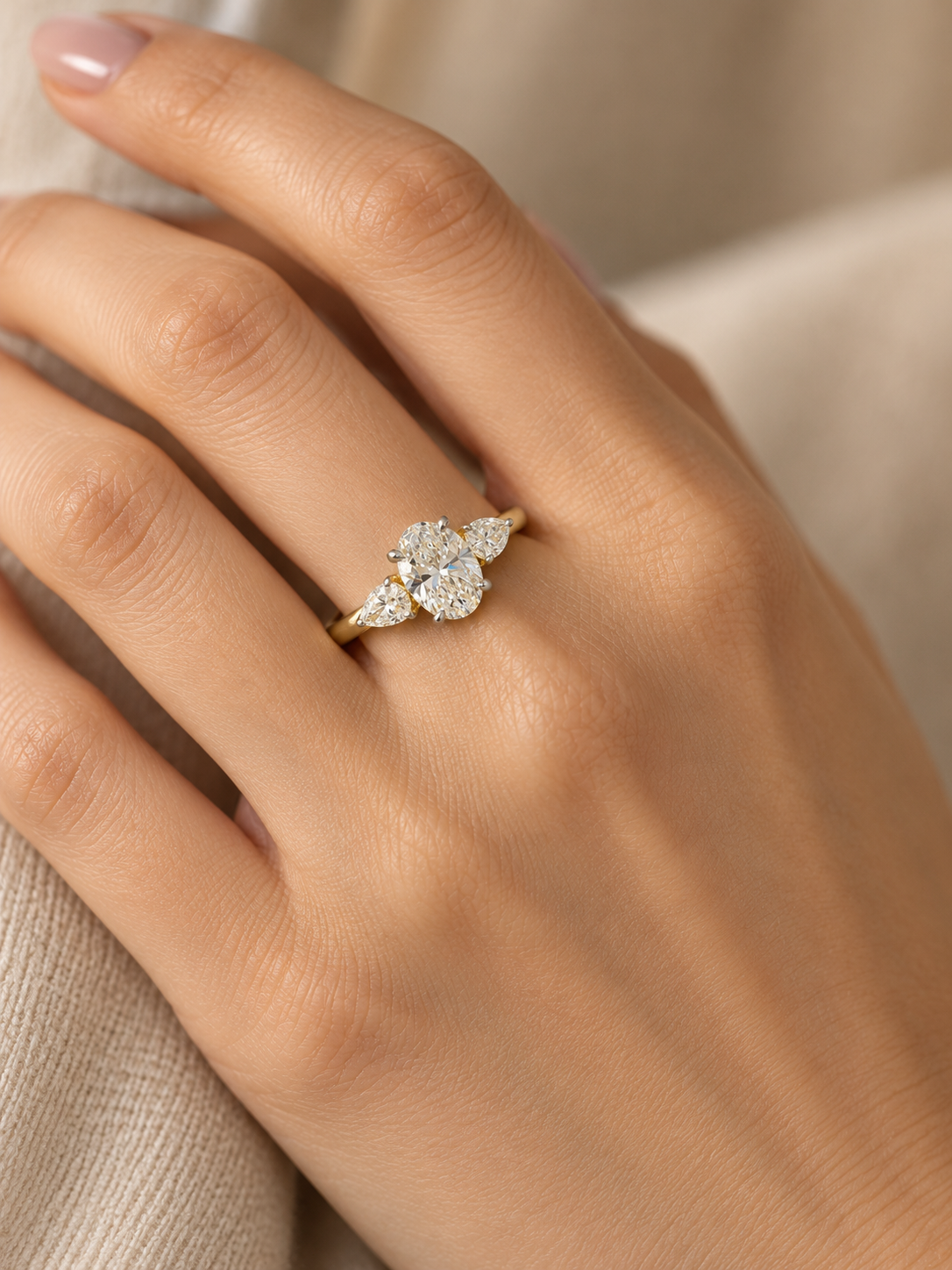 Vira Arc Lab Diamond Ring