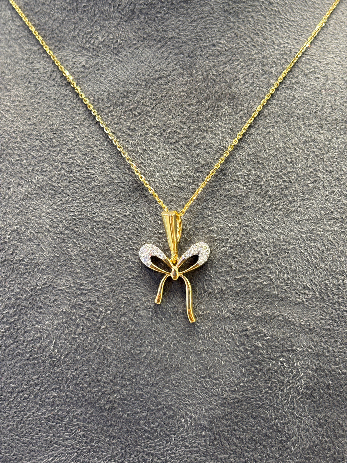 Cora Arc Lab Diamond Pendant
