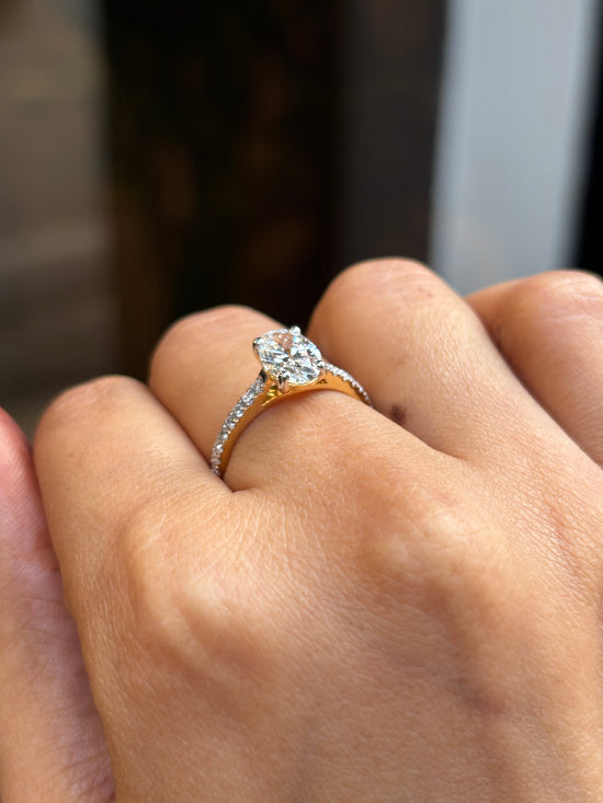 Regal Crown Lab Diamond Ring