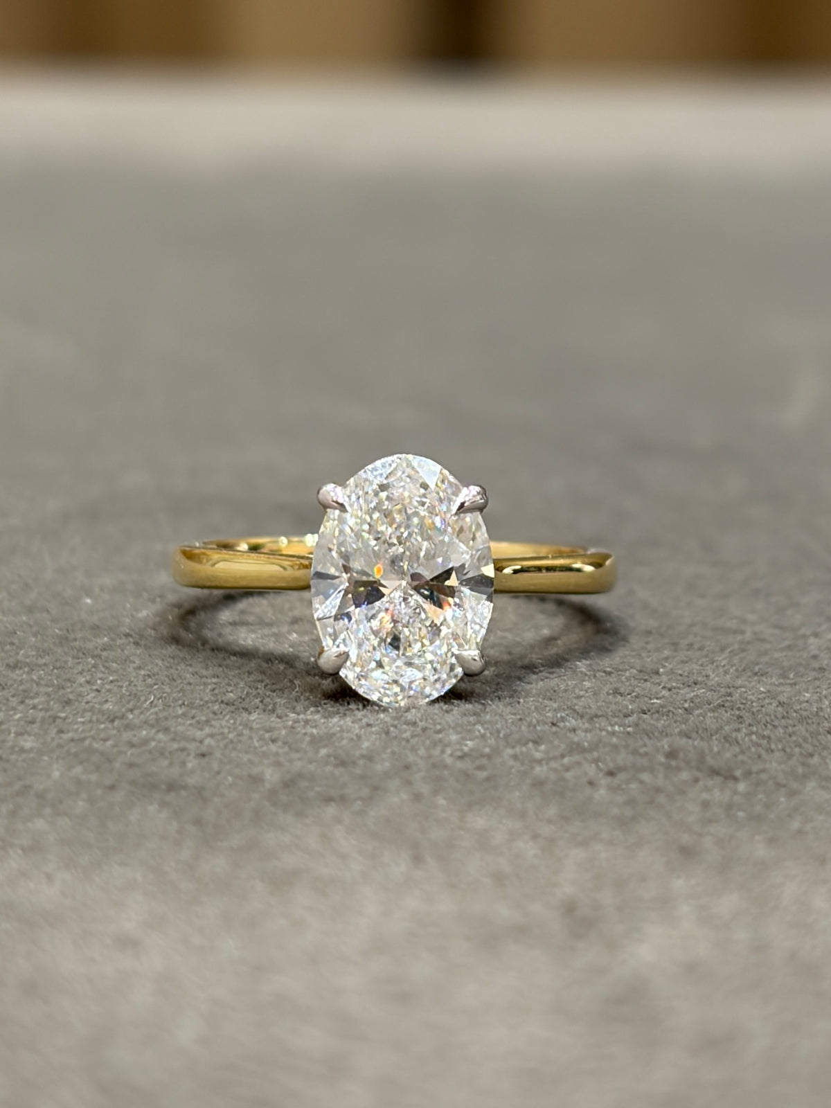 Della Arc Lab Diamond Ring