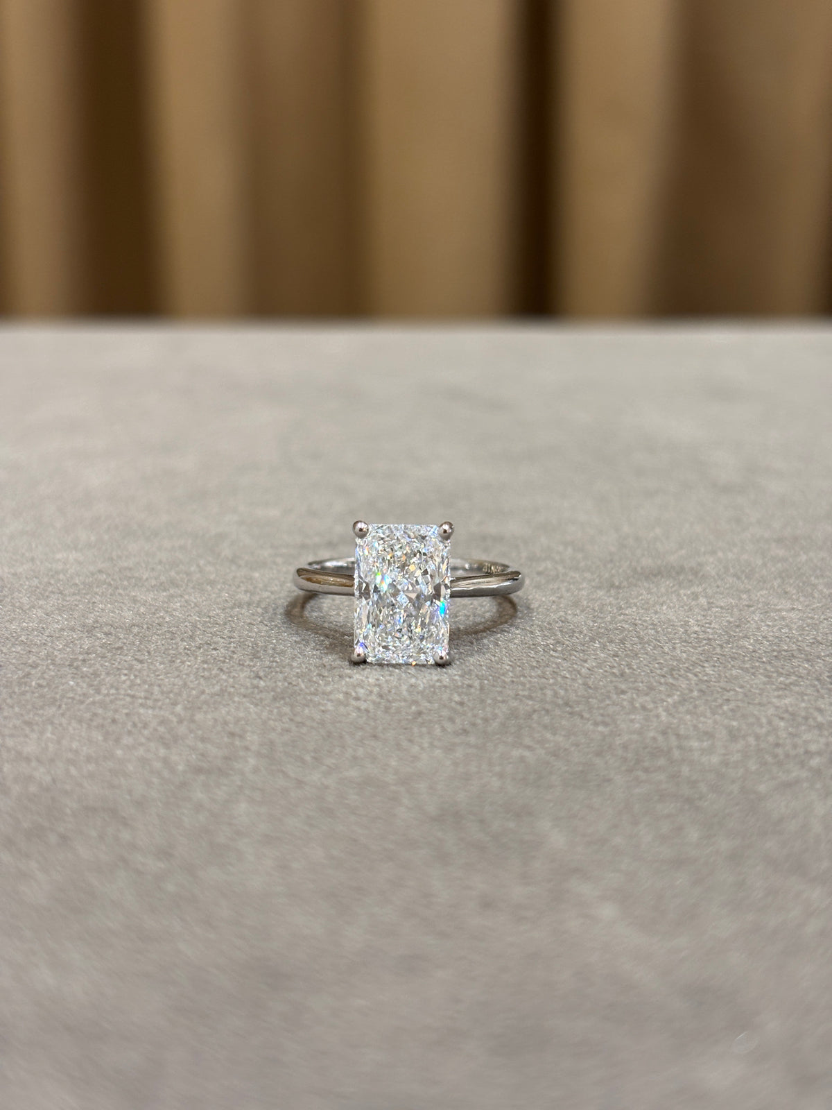 Arenith Calve Lab Grown Diamond Ring