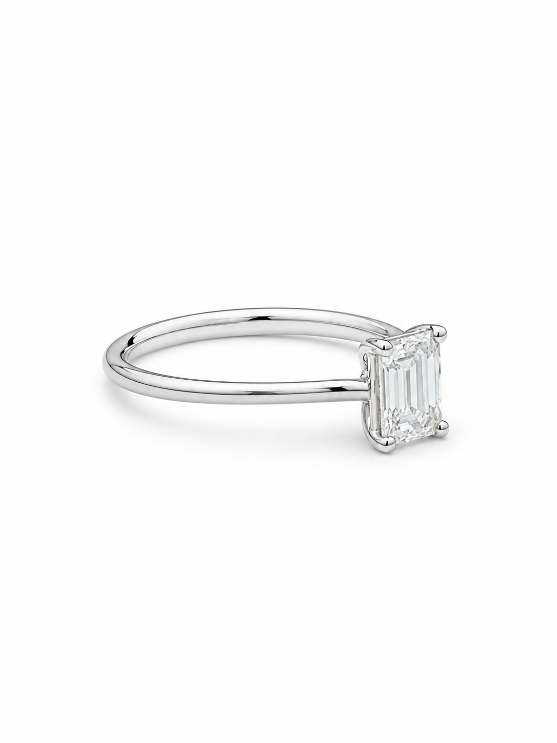 Thyvel Soran Lab Grown Diamond Ring