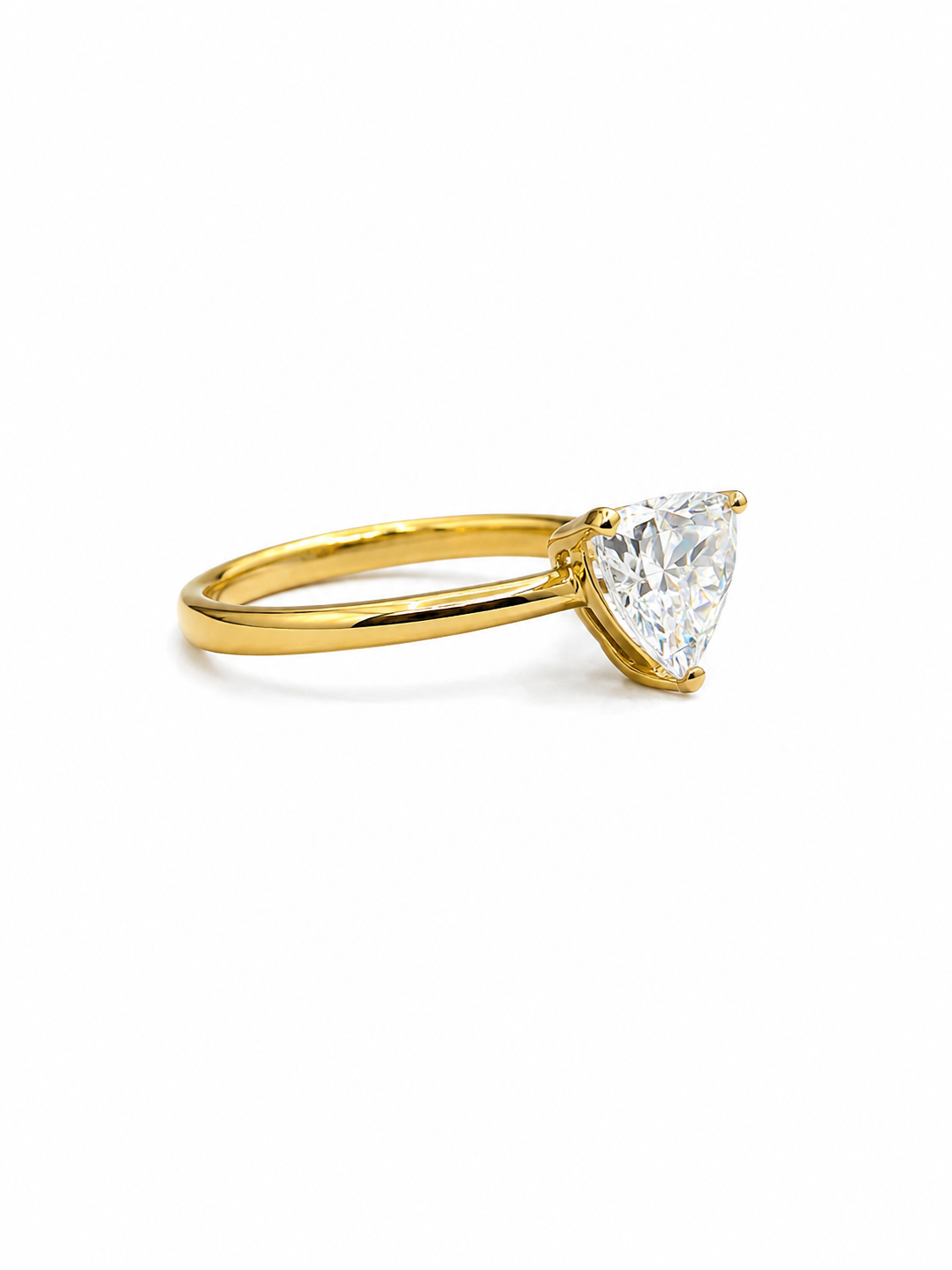 Calmire Veth Lab Grown Diamond Ring