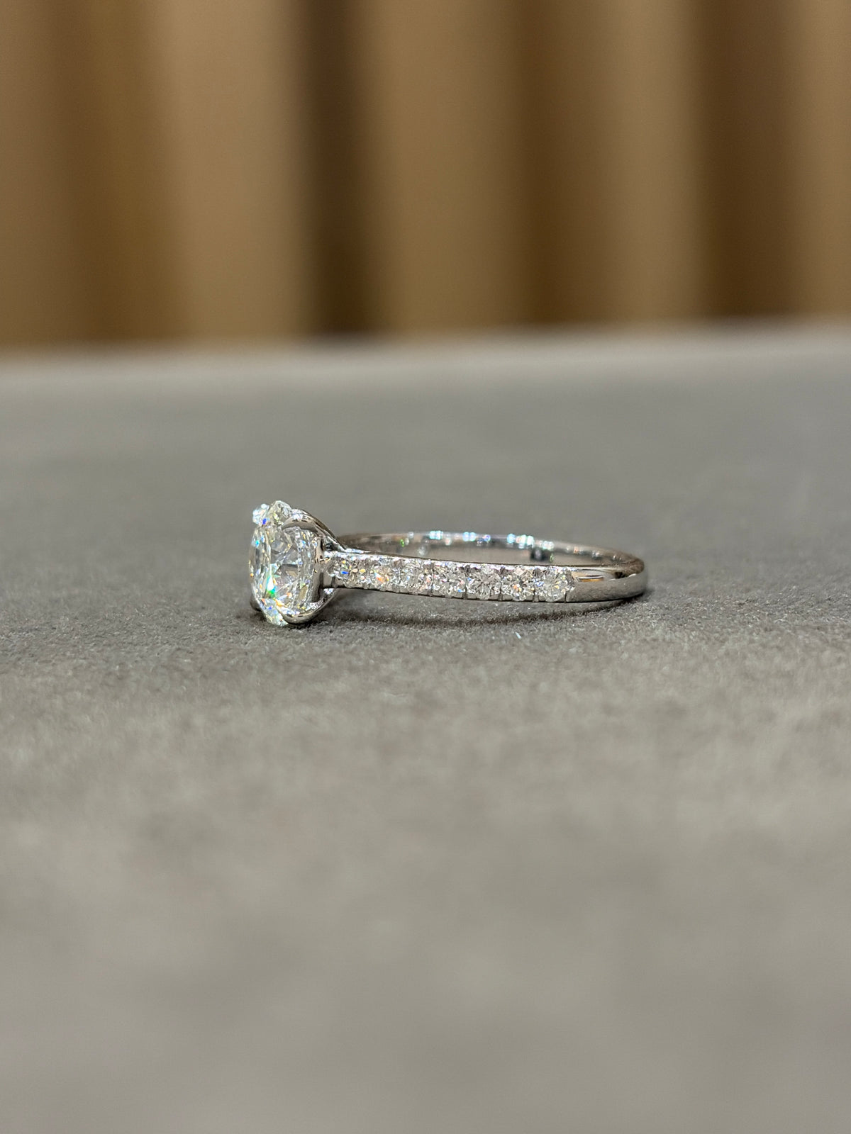 Naina Arc Lab Diamond Ring