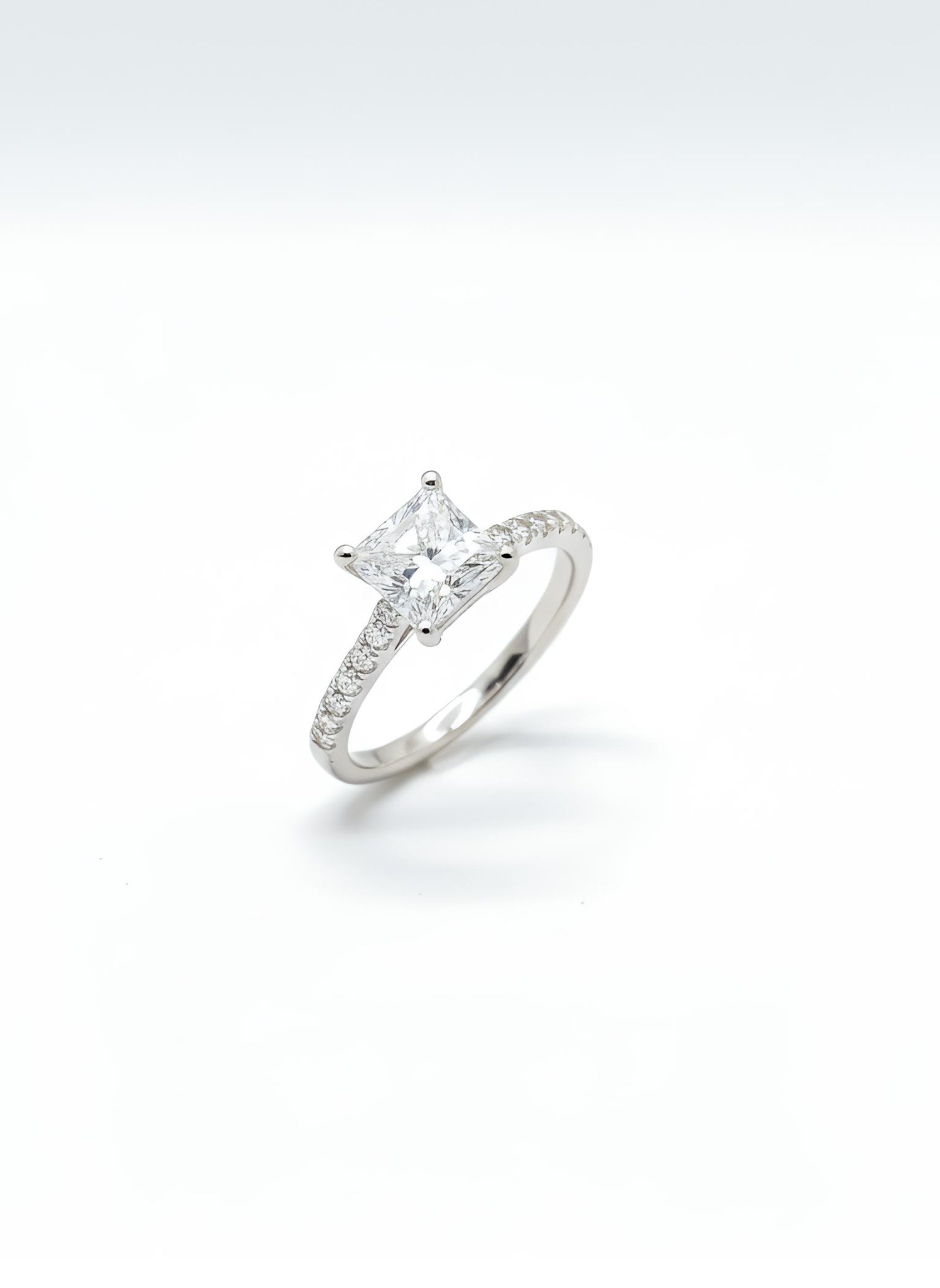 Zorava Bliss Lab Diamond Ring