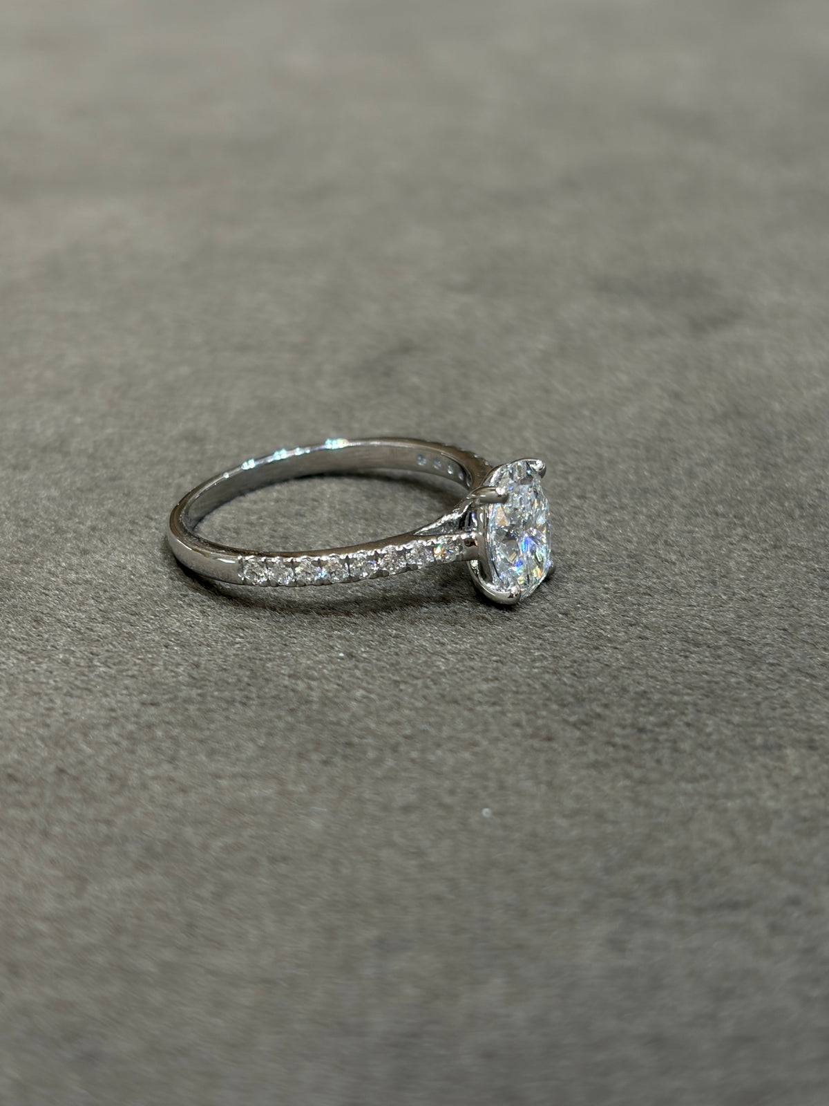 Leni Arc Lab Diamond Ring