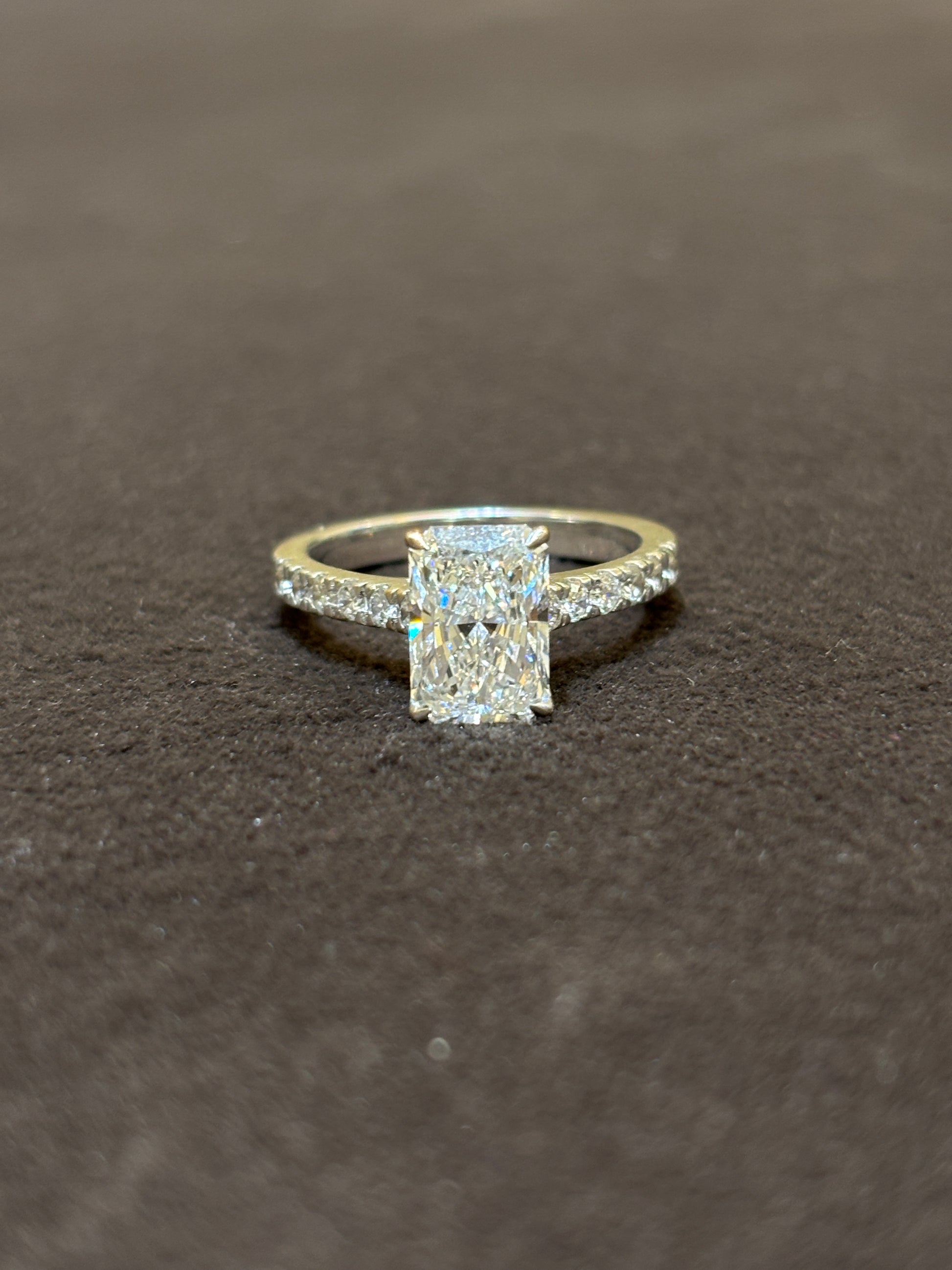 Scarlet Horizon Lab Diamond Ring