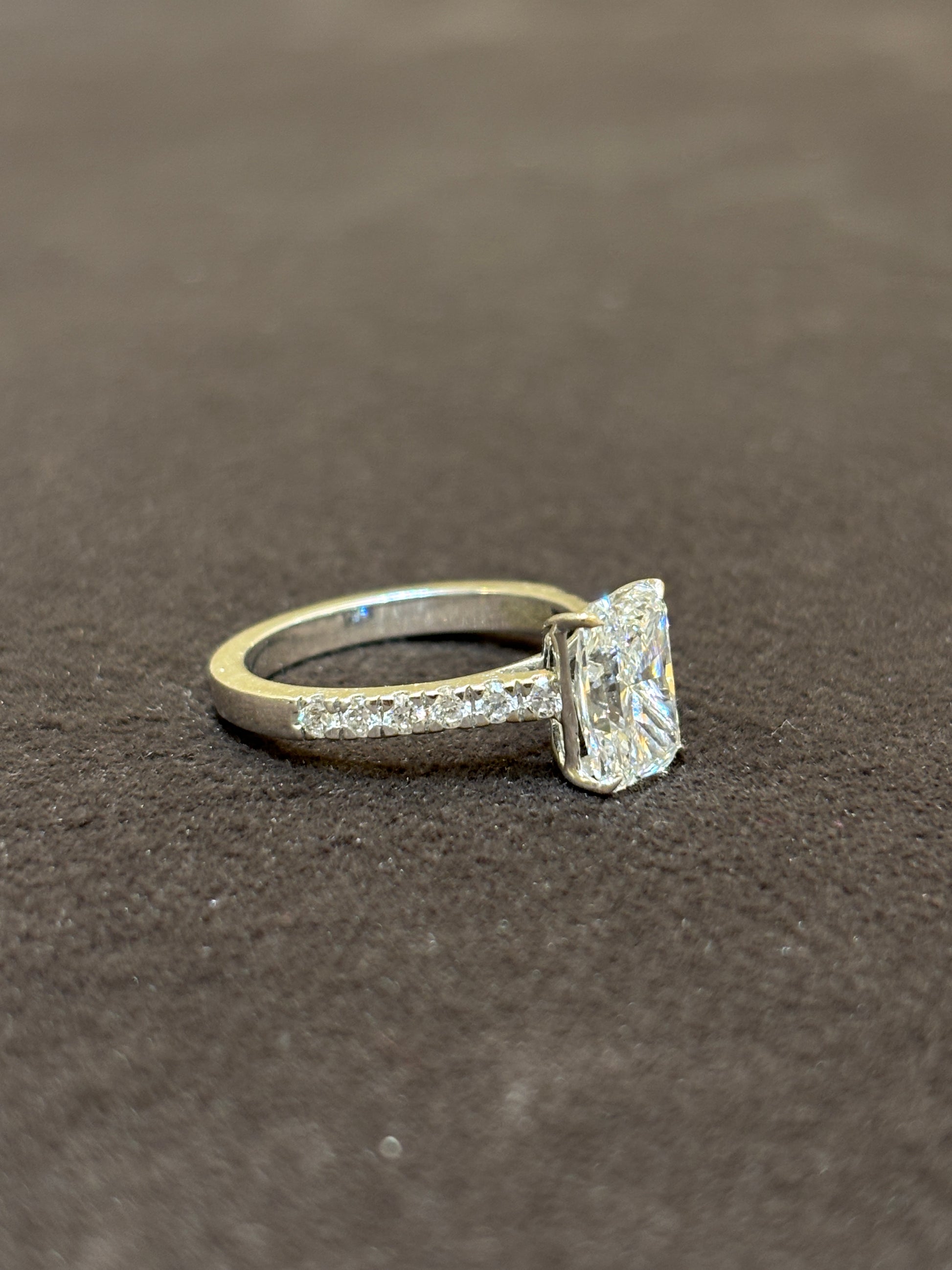 Scarlet Horizon Lab Diamond Ring