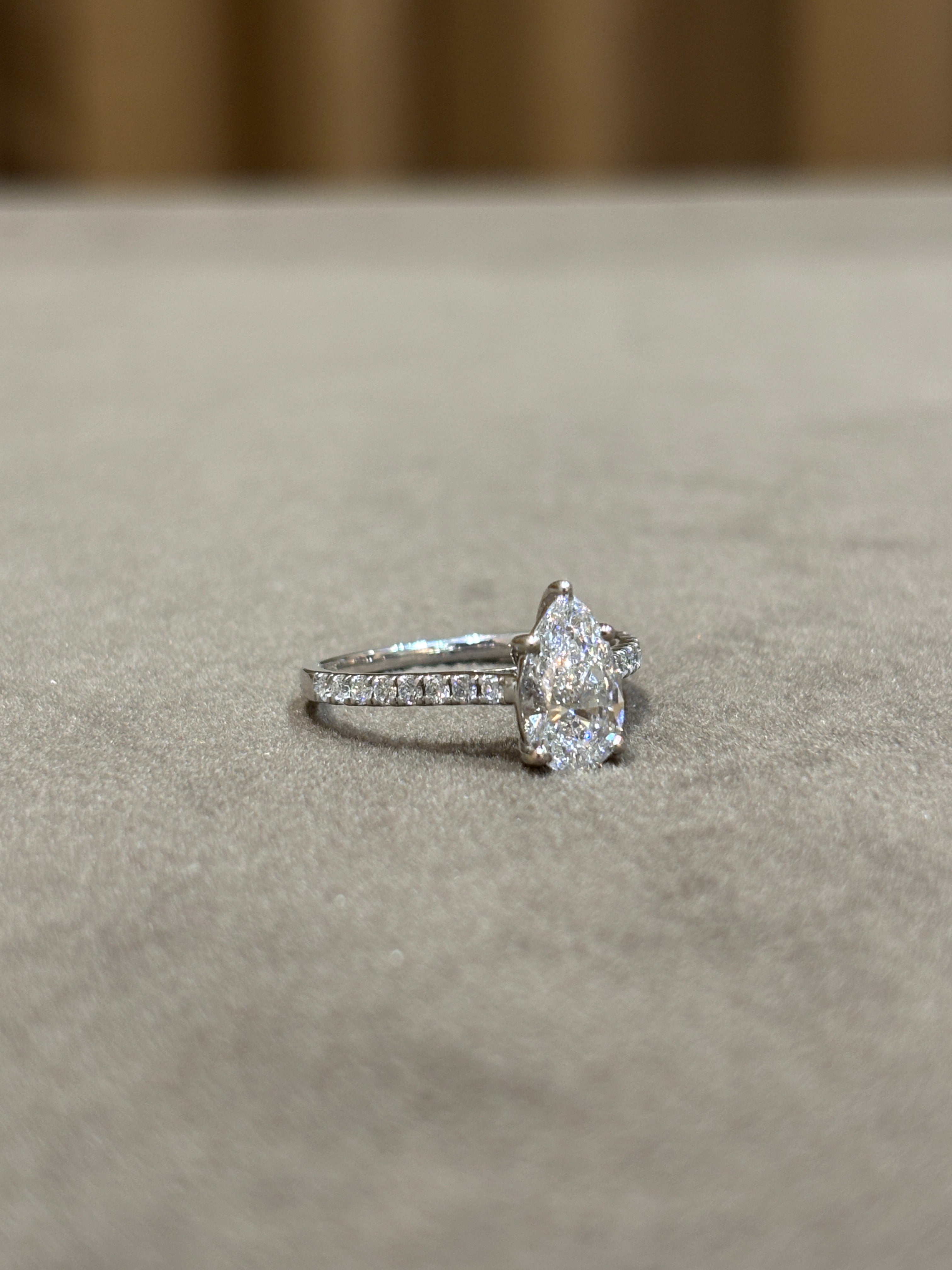 Lumène Eternité Lab Diamond Ring