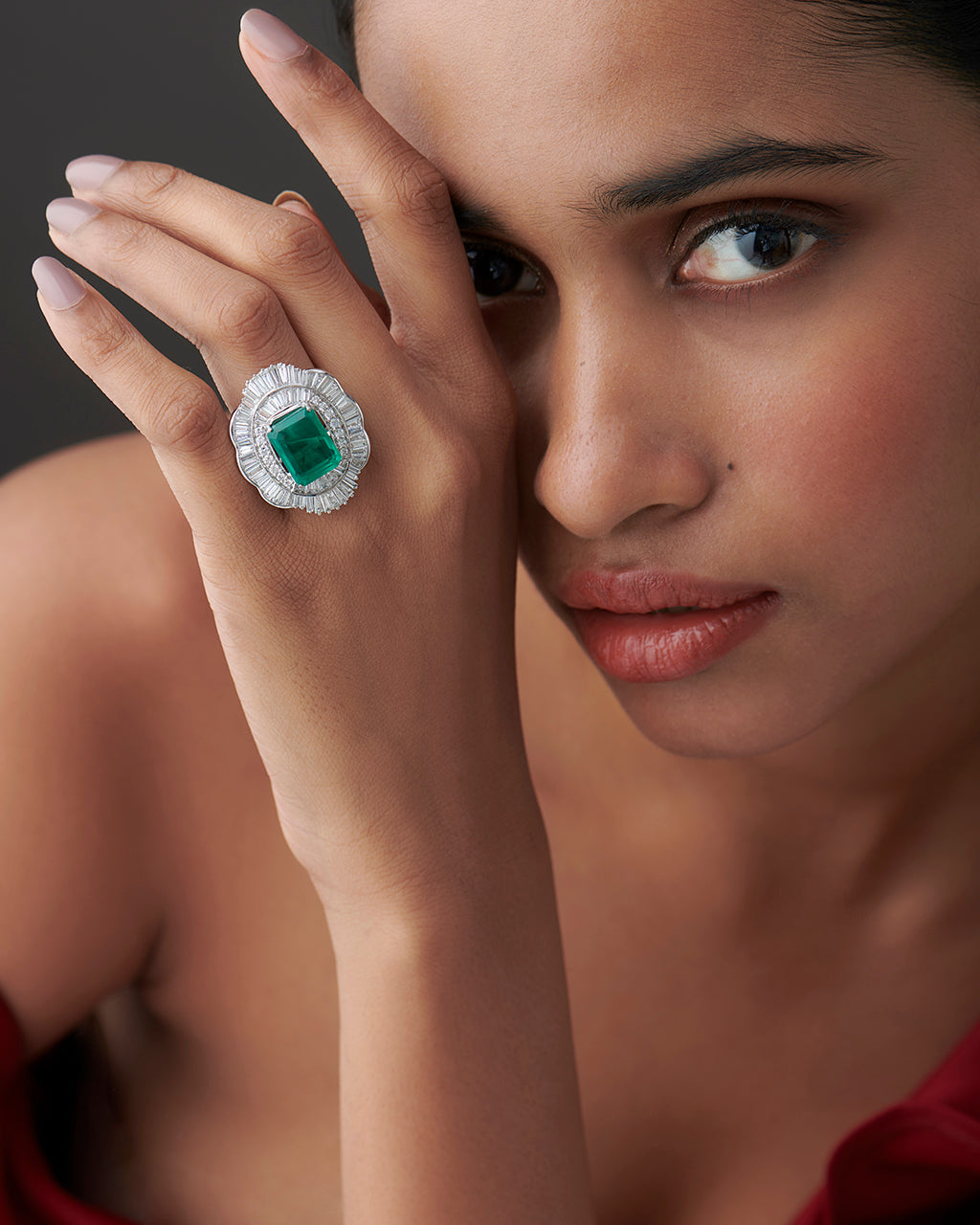 Qadira Lab Diamond Ring - Elegant & Radiant - Fiona Diamonds - Fiona Diamonds