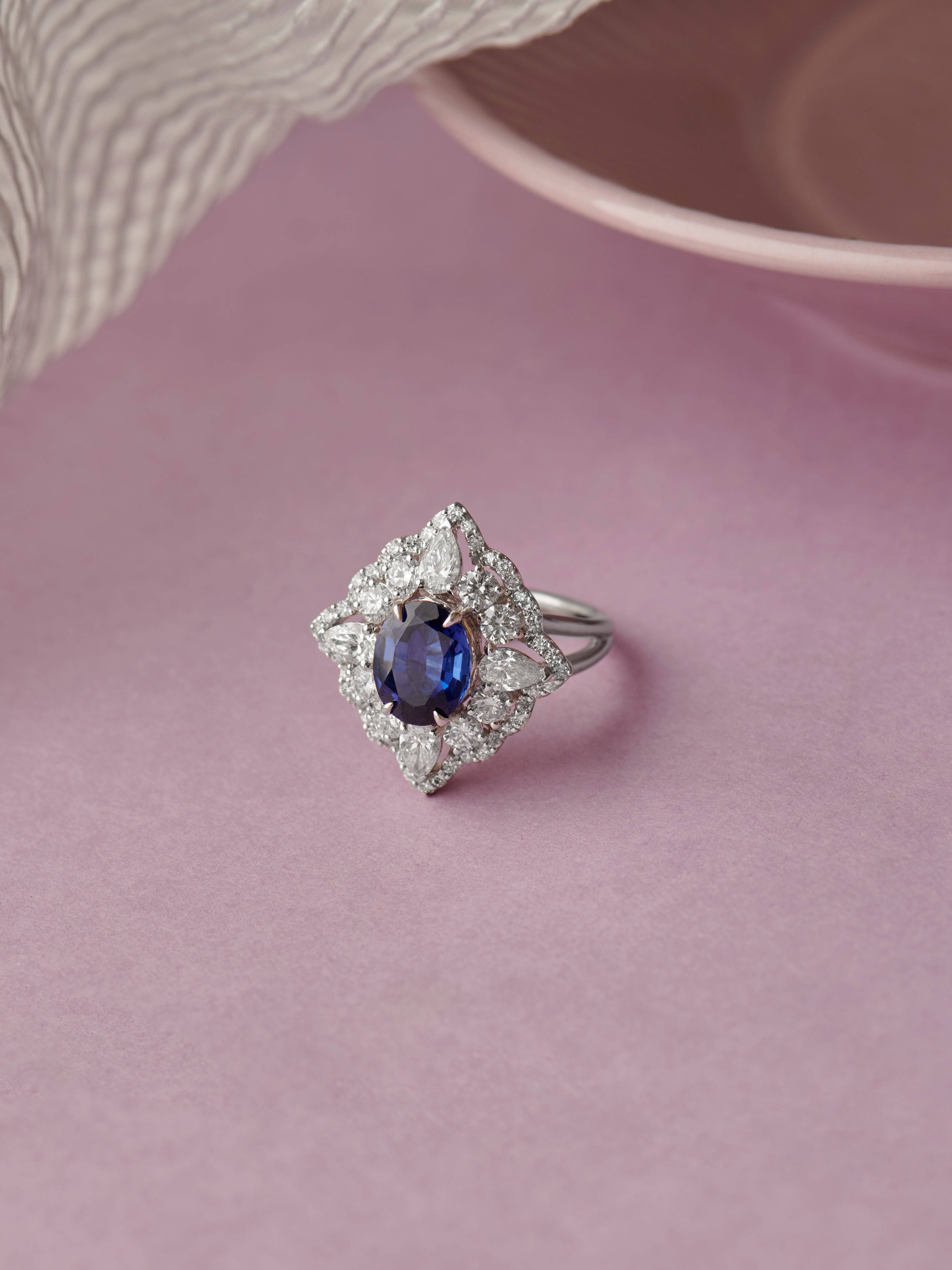 Nyx Lab Diamond Ring - Fiona Diamonds - Fiona Diamonds