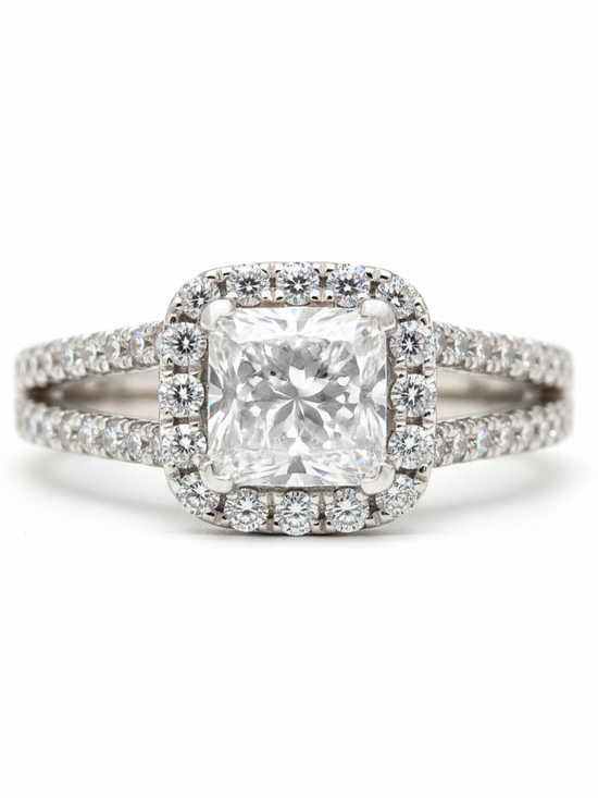 Charmy Lab Grown Diamond Ring