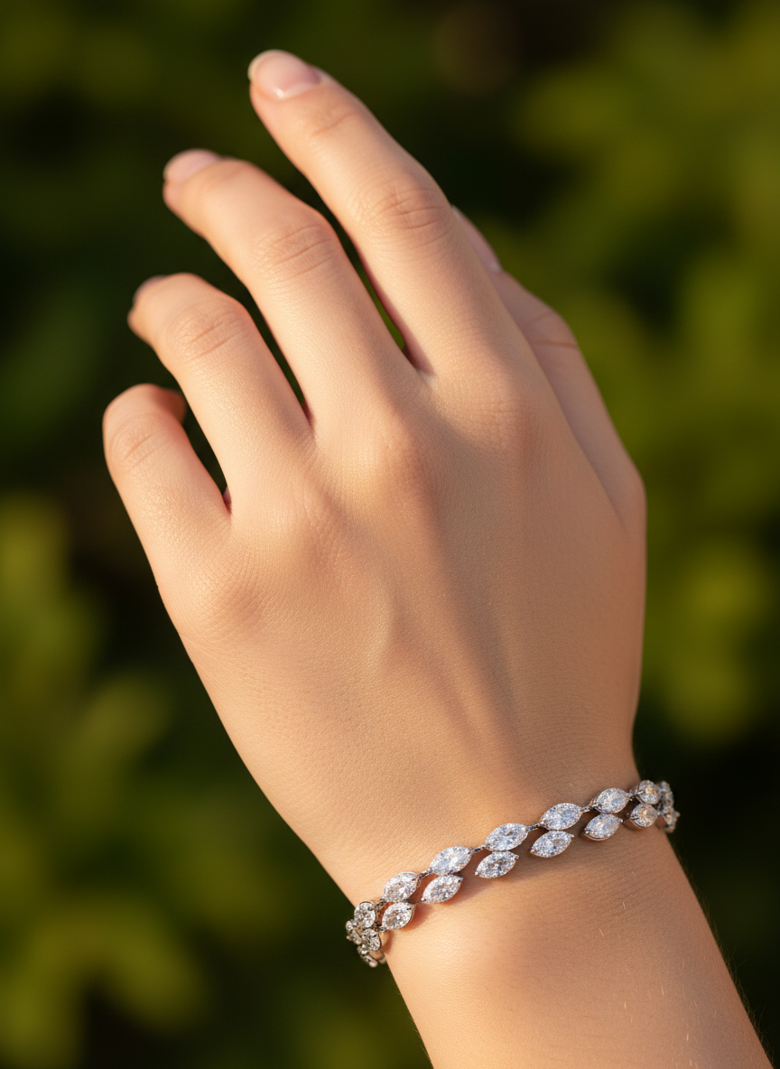 Brynoria Lab Grown Diamond Bracelet – Stylish & Unique