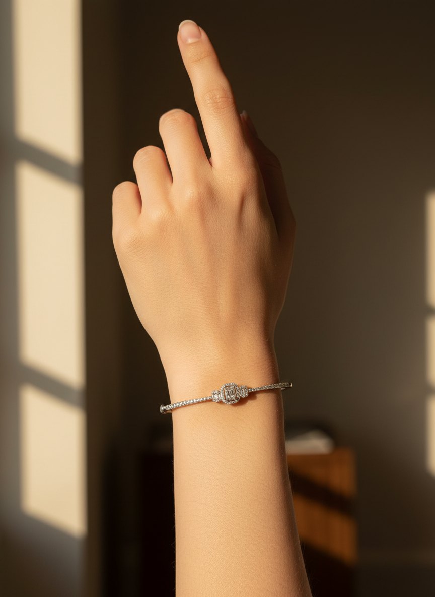 Echo Petal Lab Diamond Bracelet