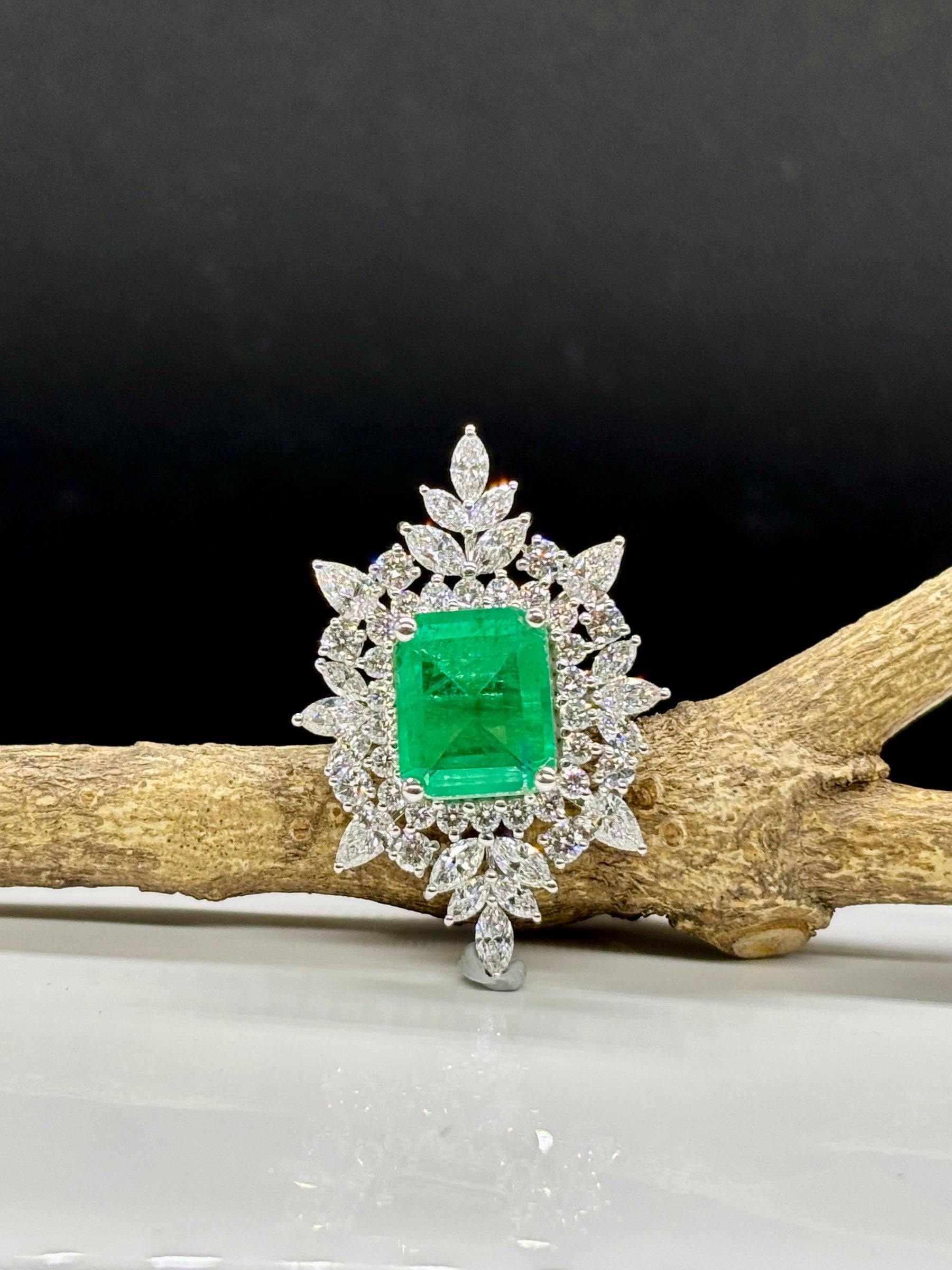 Sparkle Lab Grown Diamond Ring - Modern & Chic - Fiona Diamonds - Fiona Diamonds