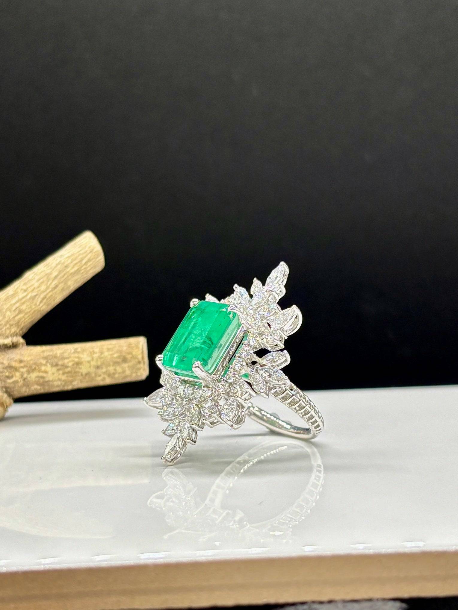 Sparkle Lab Grown Diamond Ring - Modern & Chic - Fiona Diamonds - Fiona Diamonds