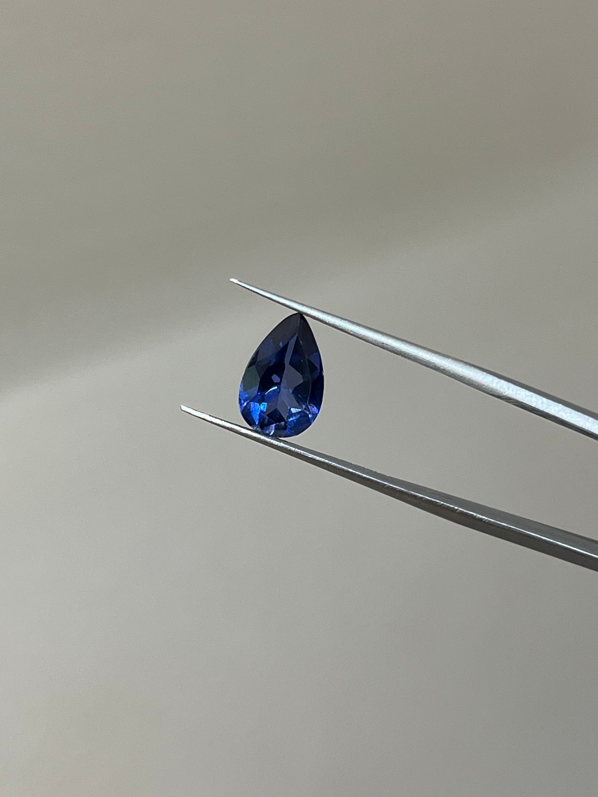 Lab Grown Light blue sapphire Pear Shape 3.42ct | Exquisite Gemstones - Fiona Diamonds - Fiona Diamonds