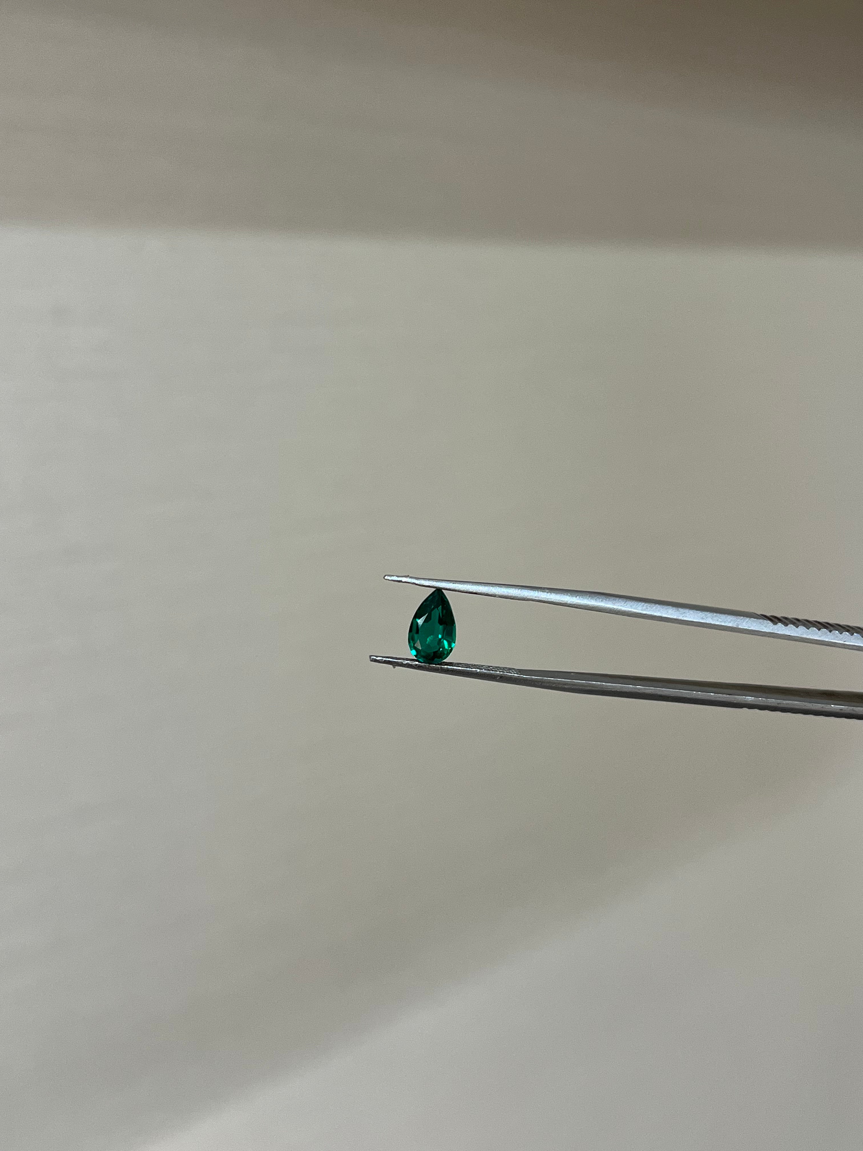 Lab Grown Zambian Emerald Pear Shape 0.88ct | Exquisite Gemstones - Fiona Diamonds - Fiona Diamonds