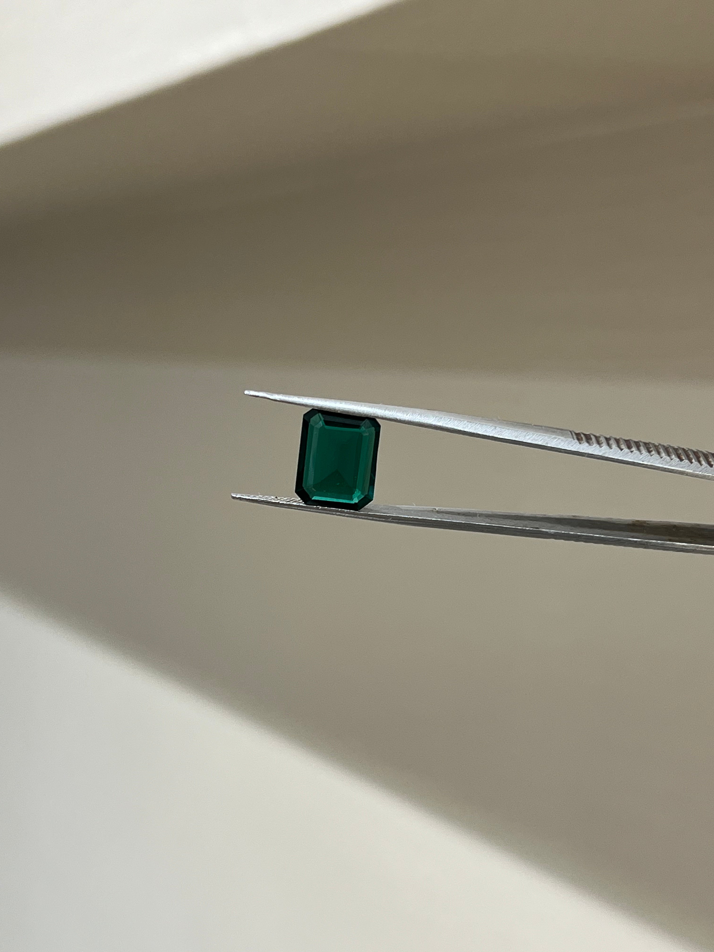 Lab Grown Zambian Emerald Emerald Shape 4.83ct | Exquisite Gemstones - Fiona Diamonds - Fiona Diamonds