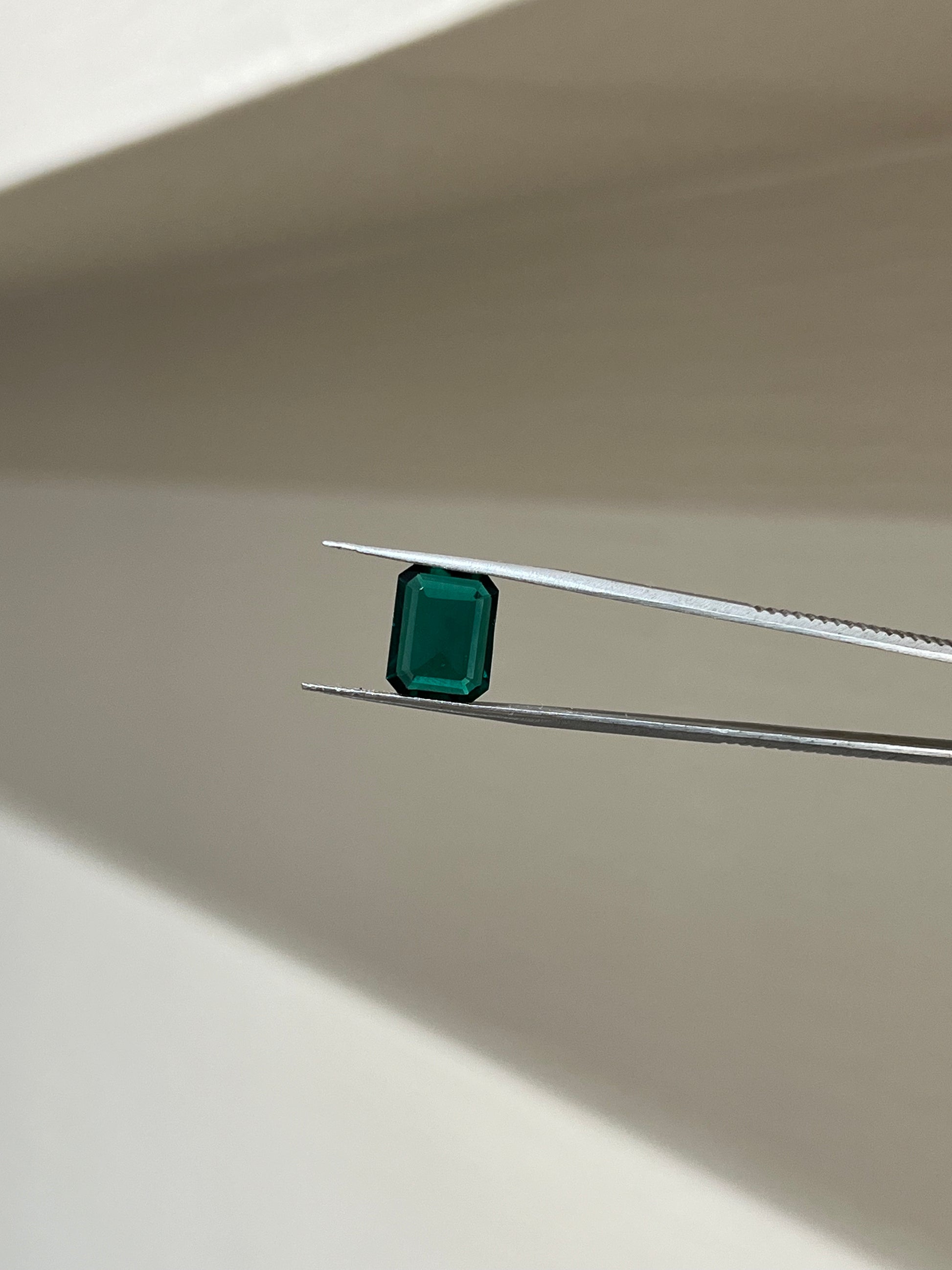 Lab Grown Zambian Emerald Emerald Shape 4.83ct | Exquisite Gemstones - Fiona Diamonds - Fiona Diamonds