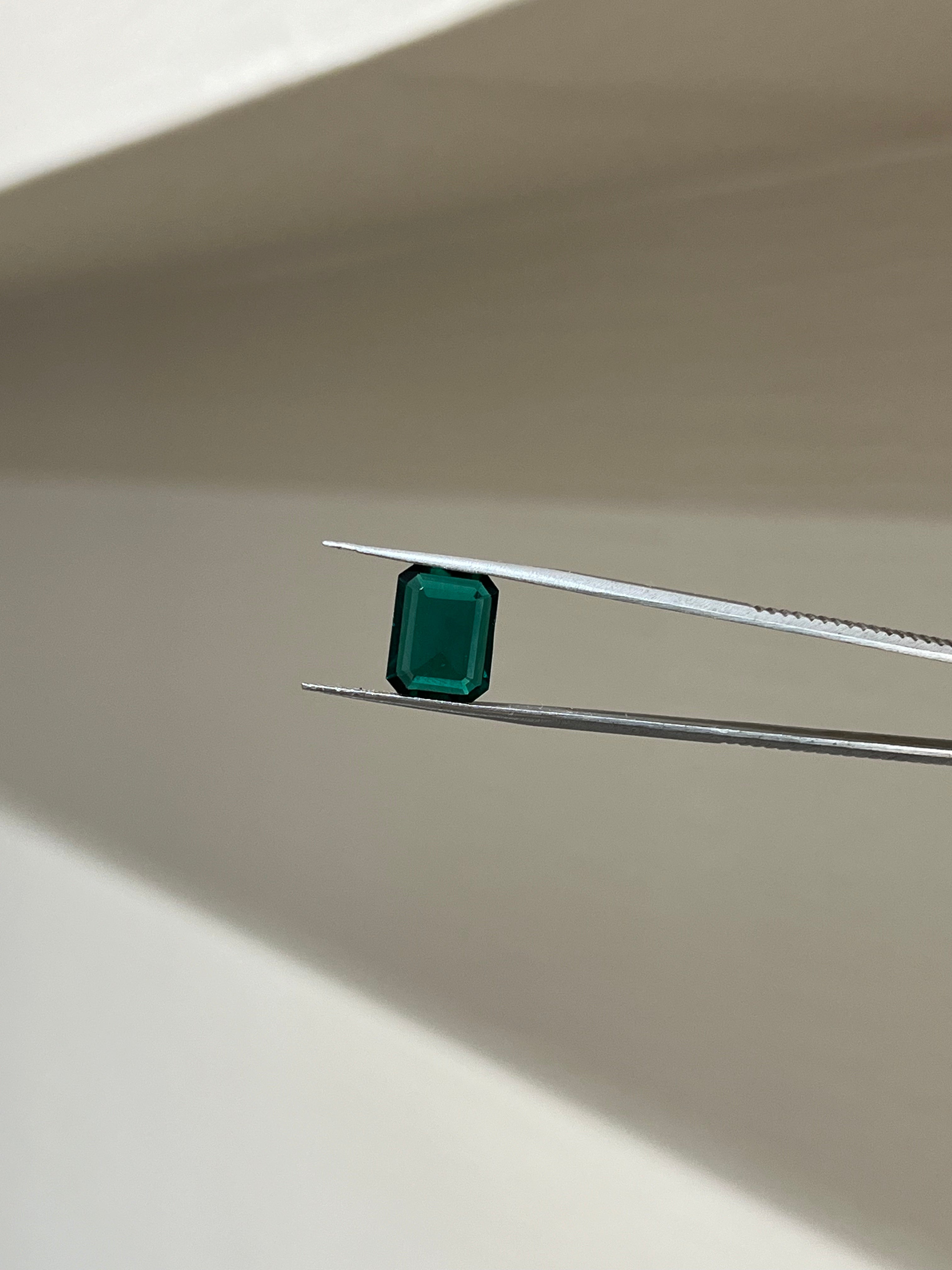 Lab Grown Zambian Emerald Emerald Shape 4.83ct | Exquisite Gemstones - Fiona Diamonds - Fiona Diamonds