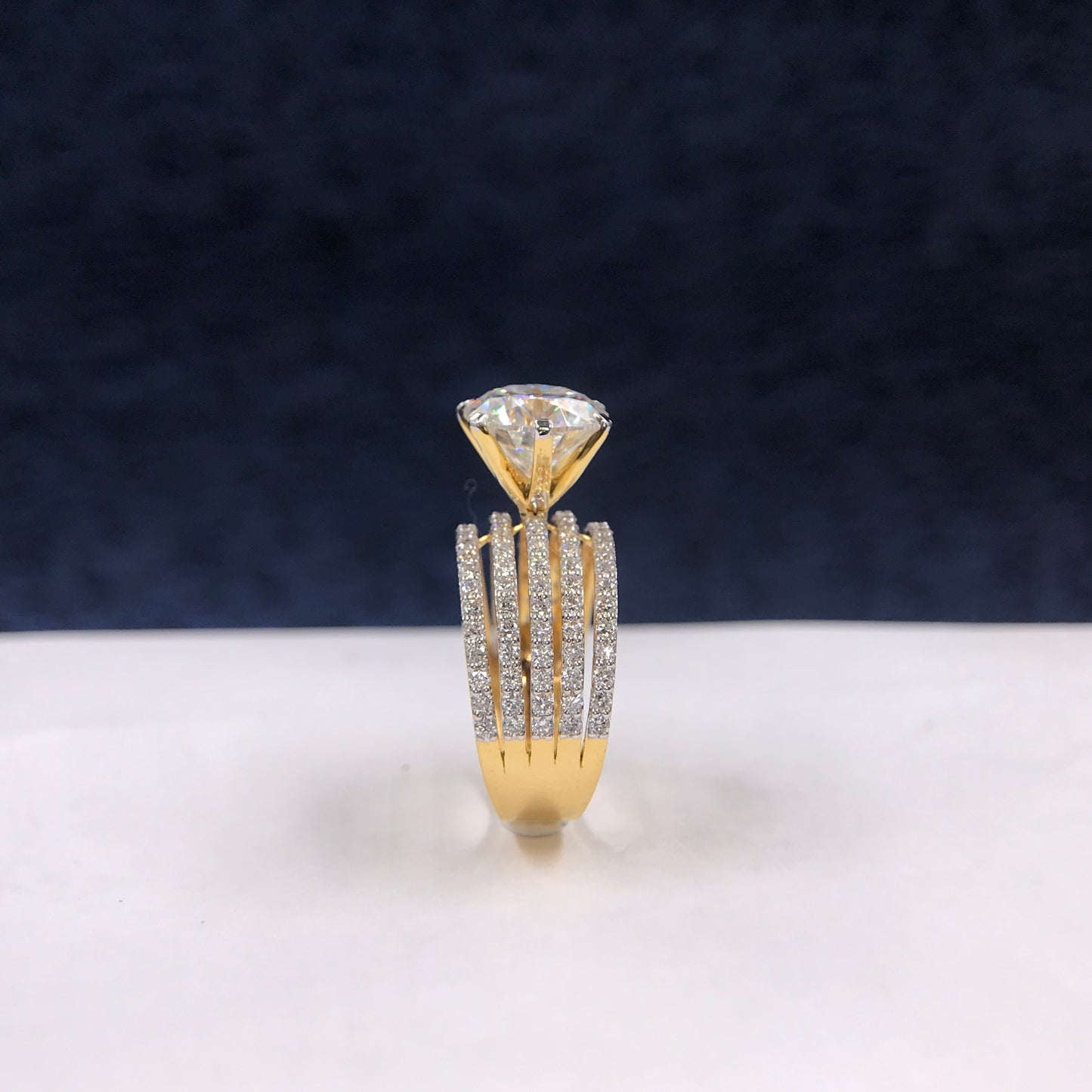 Load image into Gallery viewer, Elysian lab grown diamond fancy ring
