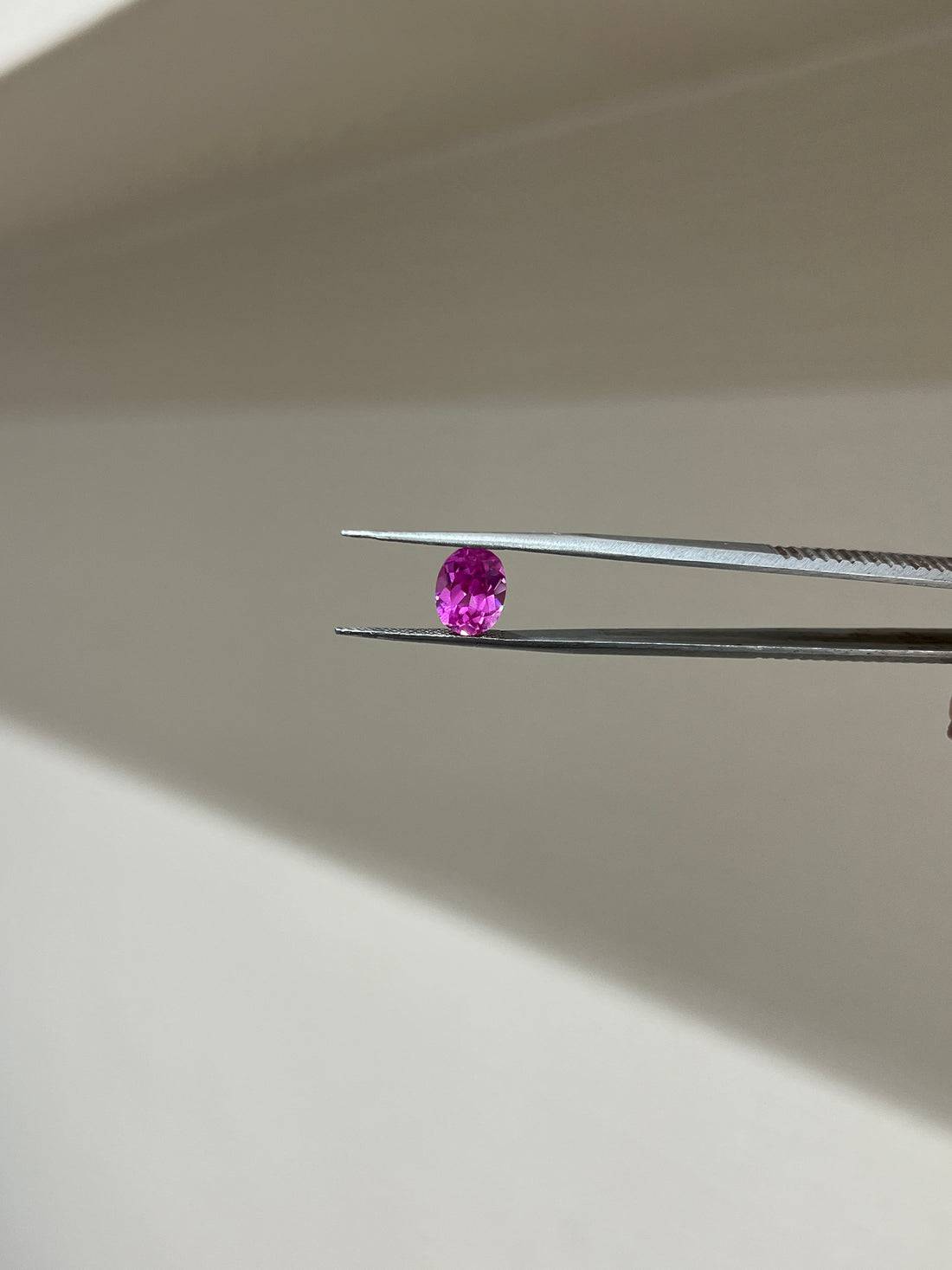 Lab Grown Pink sapphire Oval Shape 3.82ct | Exquisite Gemstones - Fiona Diamonds - Fiona Diamonds
