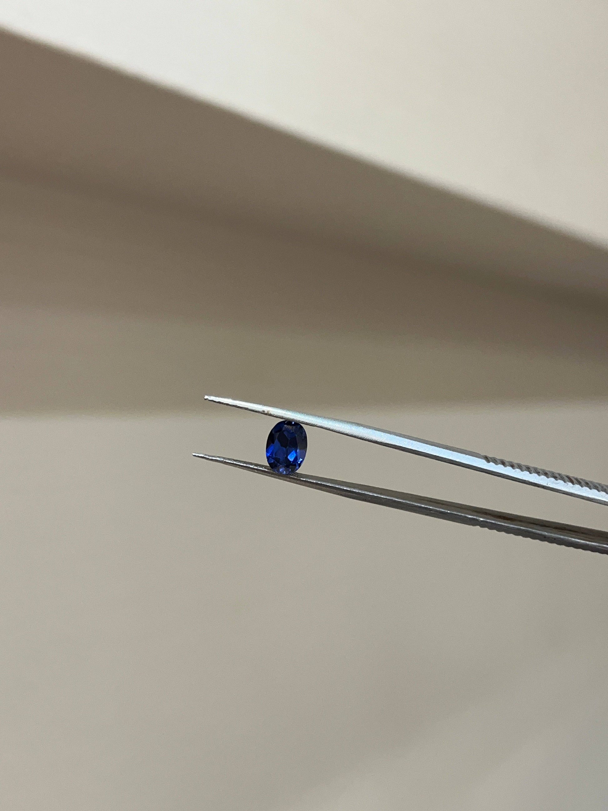 Lab Grown deep blue sapphire oval Shape 1.7ct | Exquisite Gemstones - Fiona Diamonds - Fiona Diamonds