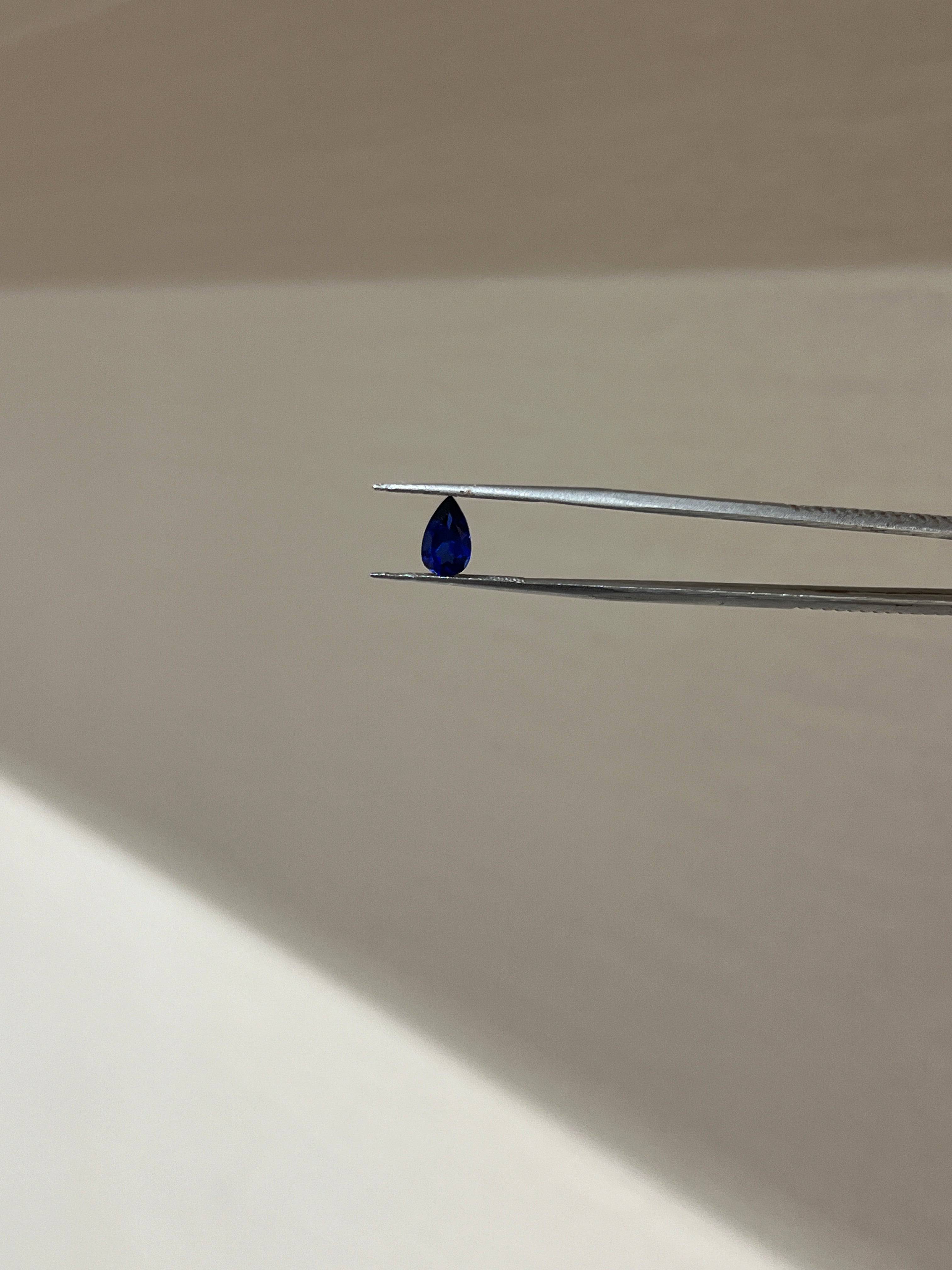 Lab Grown deep blue sapphire pear Shape 1.05ct | Exquisite Gemstones - Fiona Diamonds - Fiona Diamonds