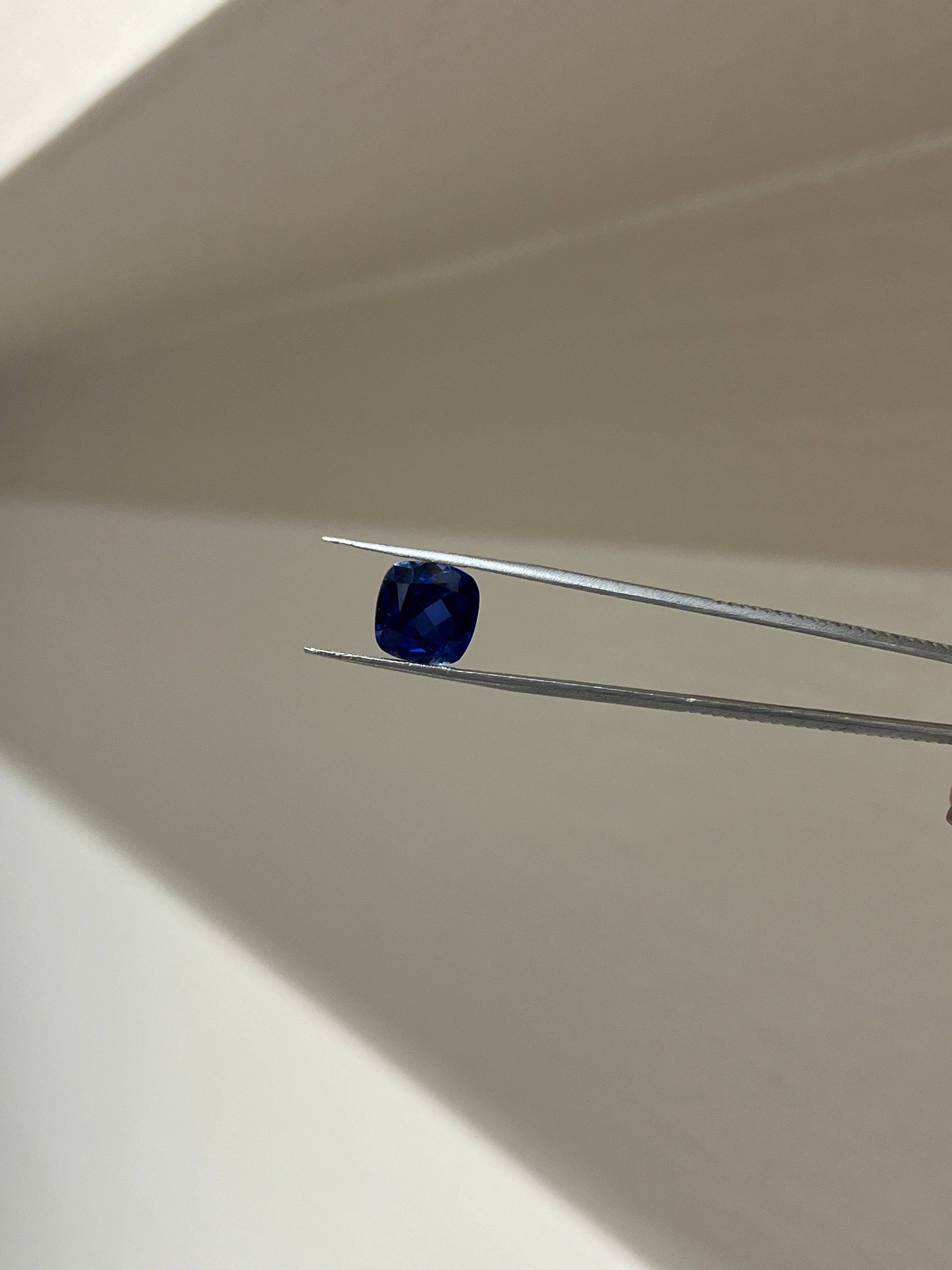 Lab Grown deep blue sapphire cushion Shape 7.64ct | Exquisite Gemstones - Fiona Diamonds - Fiona Diamonds