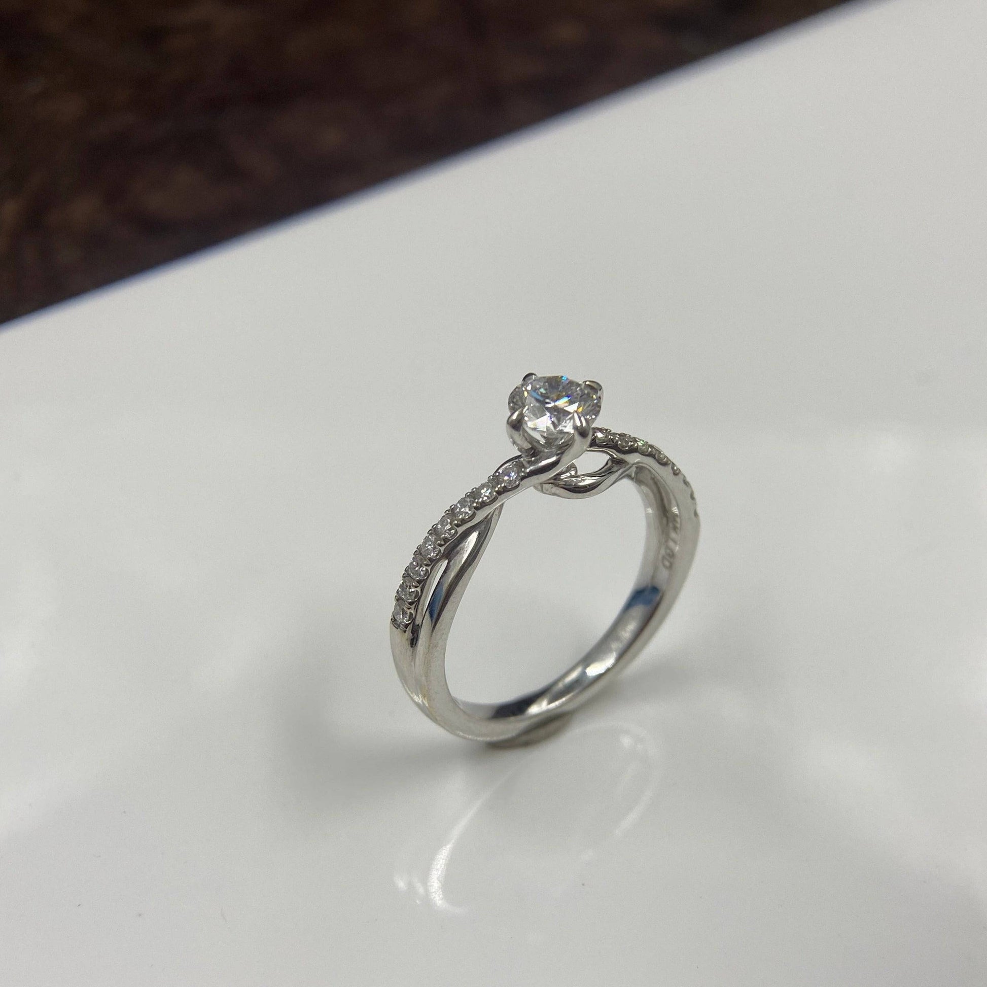 Paradisio Lab Diamond Ring - Fiona Diamonds - Fiona Diamonds