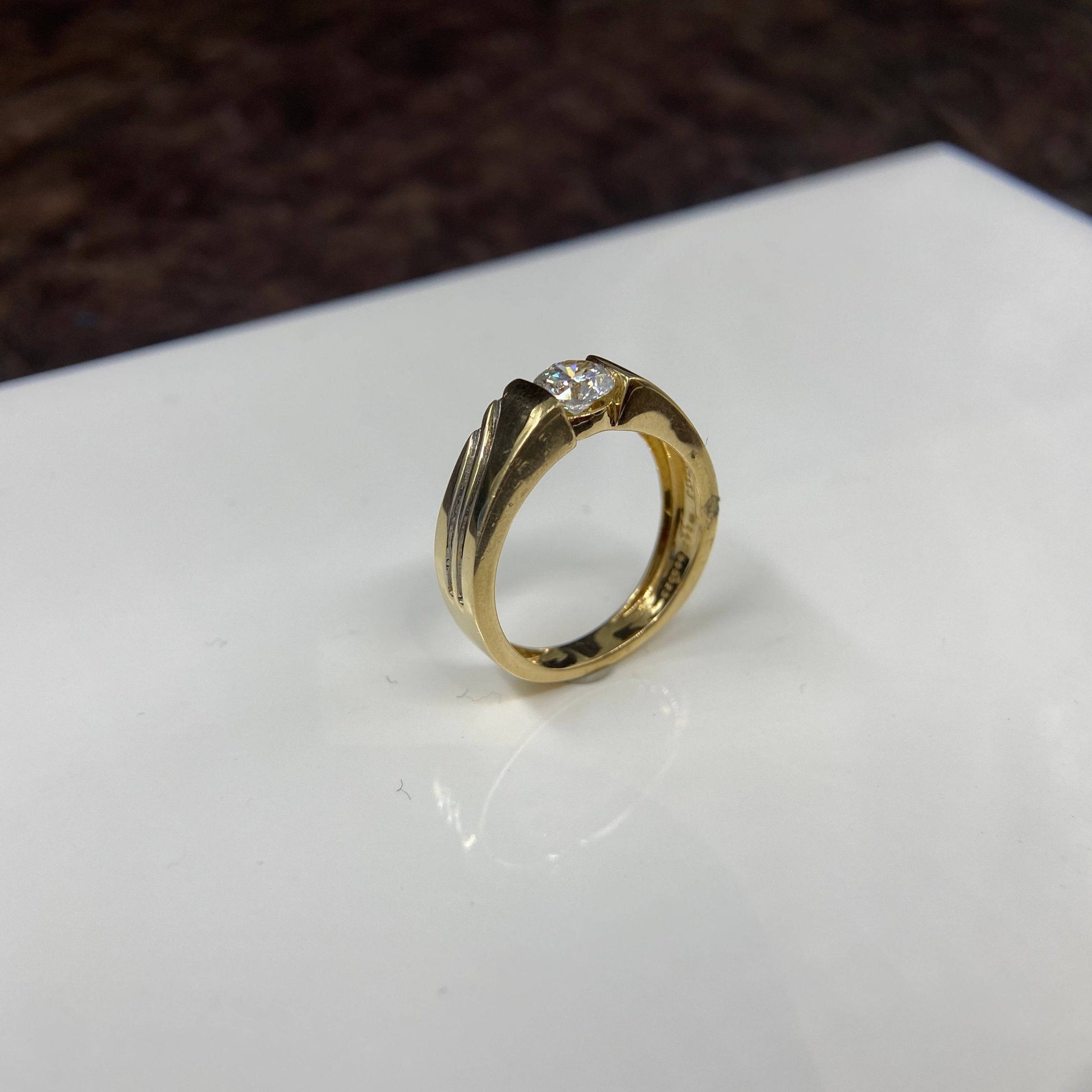 Aeonian Lab Diamond Ring - Fiona Diamonds - Fiona Diamonds