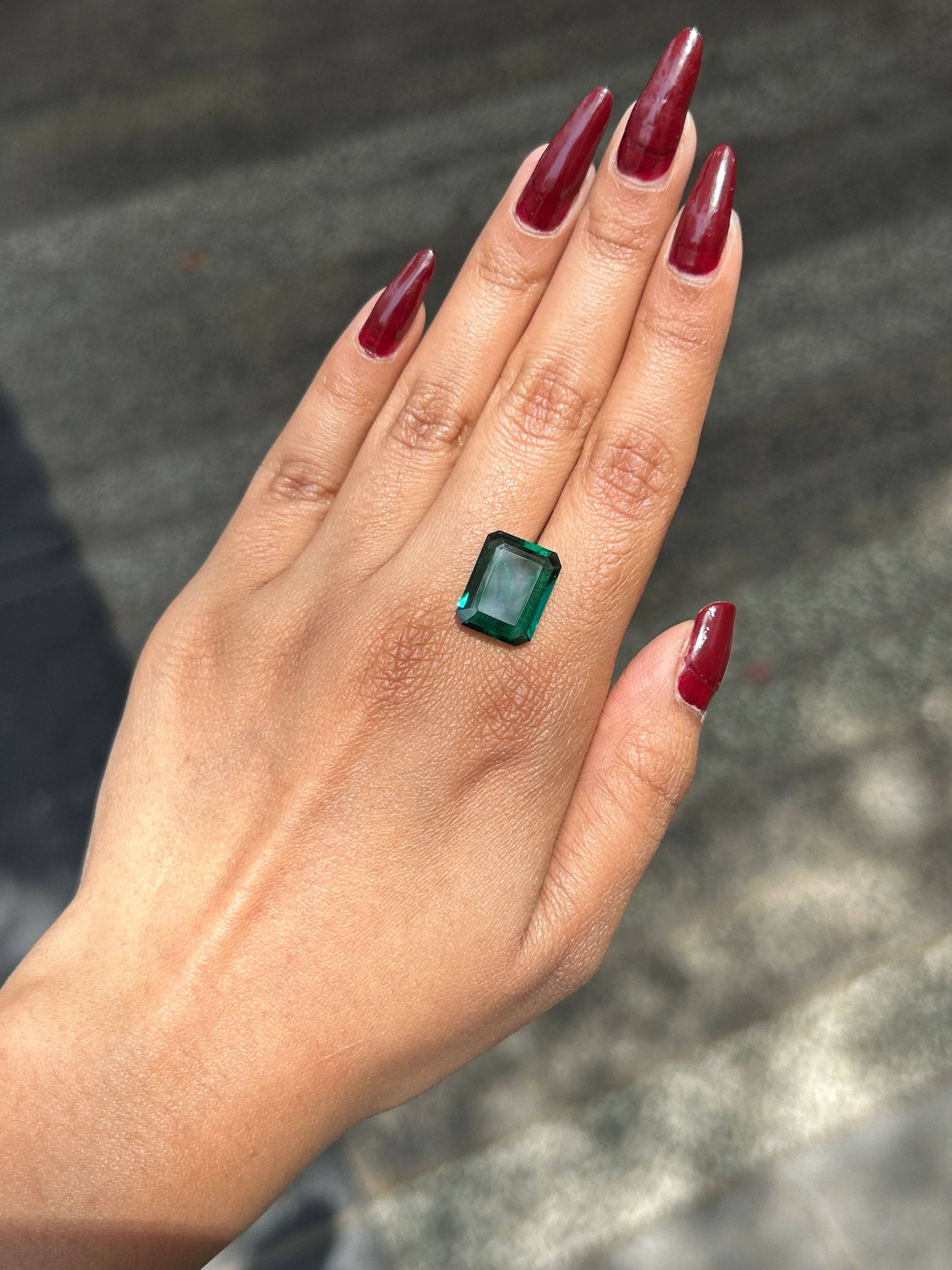 Lab Grown Zambian Emerald Emerald Shape 5.85ct | Exquisite Gemstones - Fiona Diamonds - Fiona Diamonds