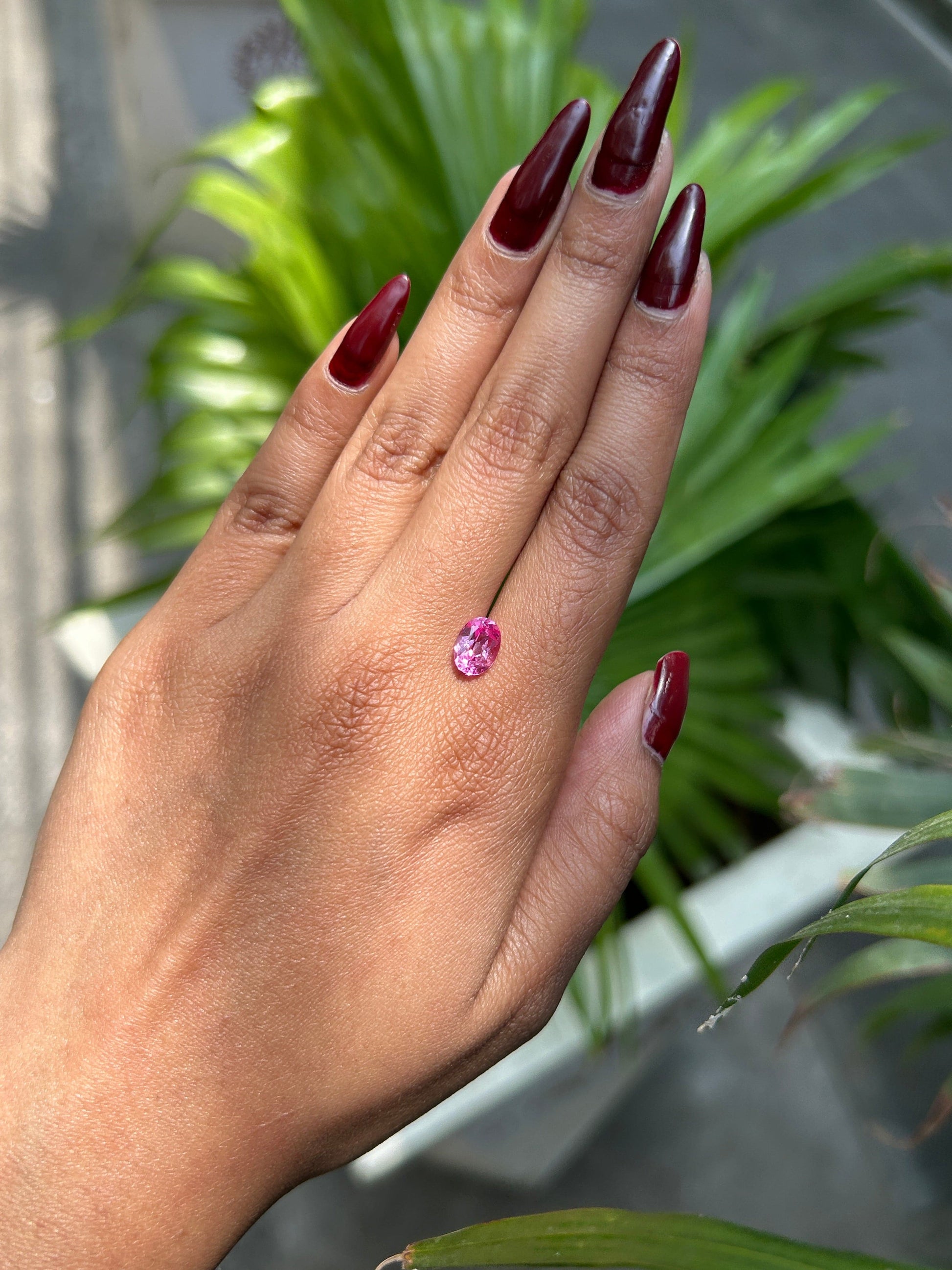 Lab Grown Pink sapphire Oval Shape 1.64ct | Exquisite Gemstones - Fiona Diamonds - Fiona Diamonds