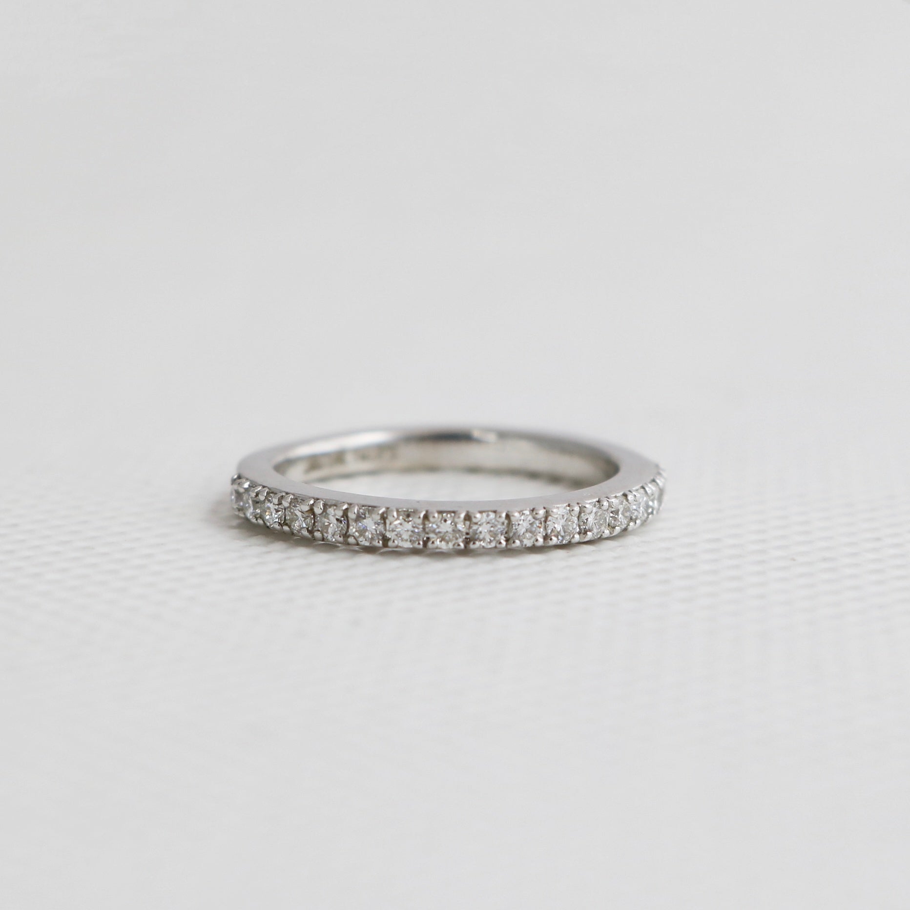 Jeonju Lab Grown Diamond Ring - Elegant & Responsible - Fiona Diamonds - Fiona Diamonds