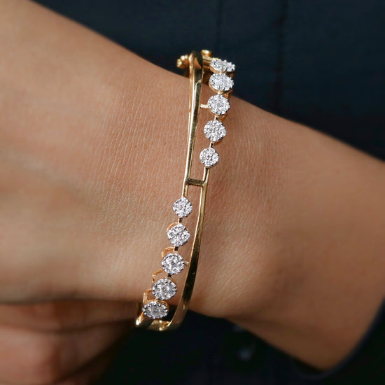 Heliosia Lab Diamond Bracelet - Fiona Diamonds - Fiona Diamonds